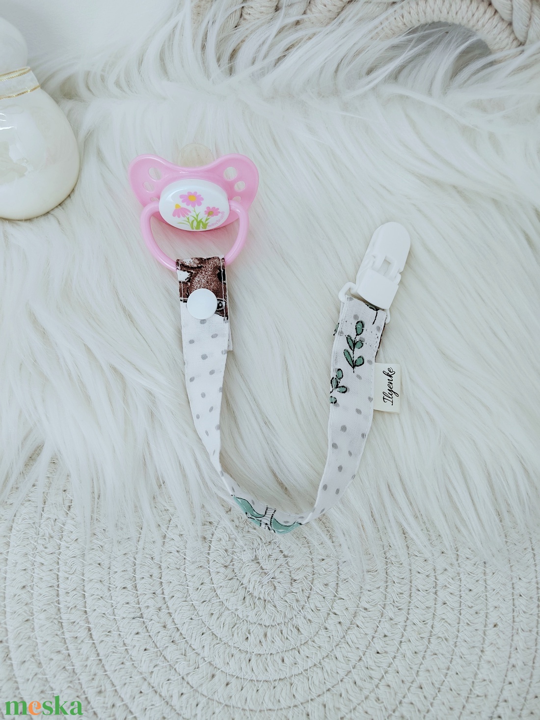 Textil cumitartó pánt.  - baba - mama - baba játékok - cumilánc - Meska.hu