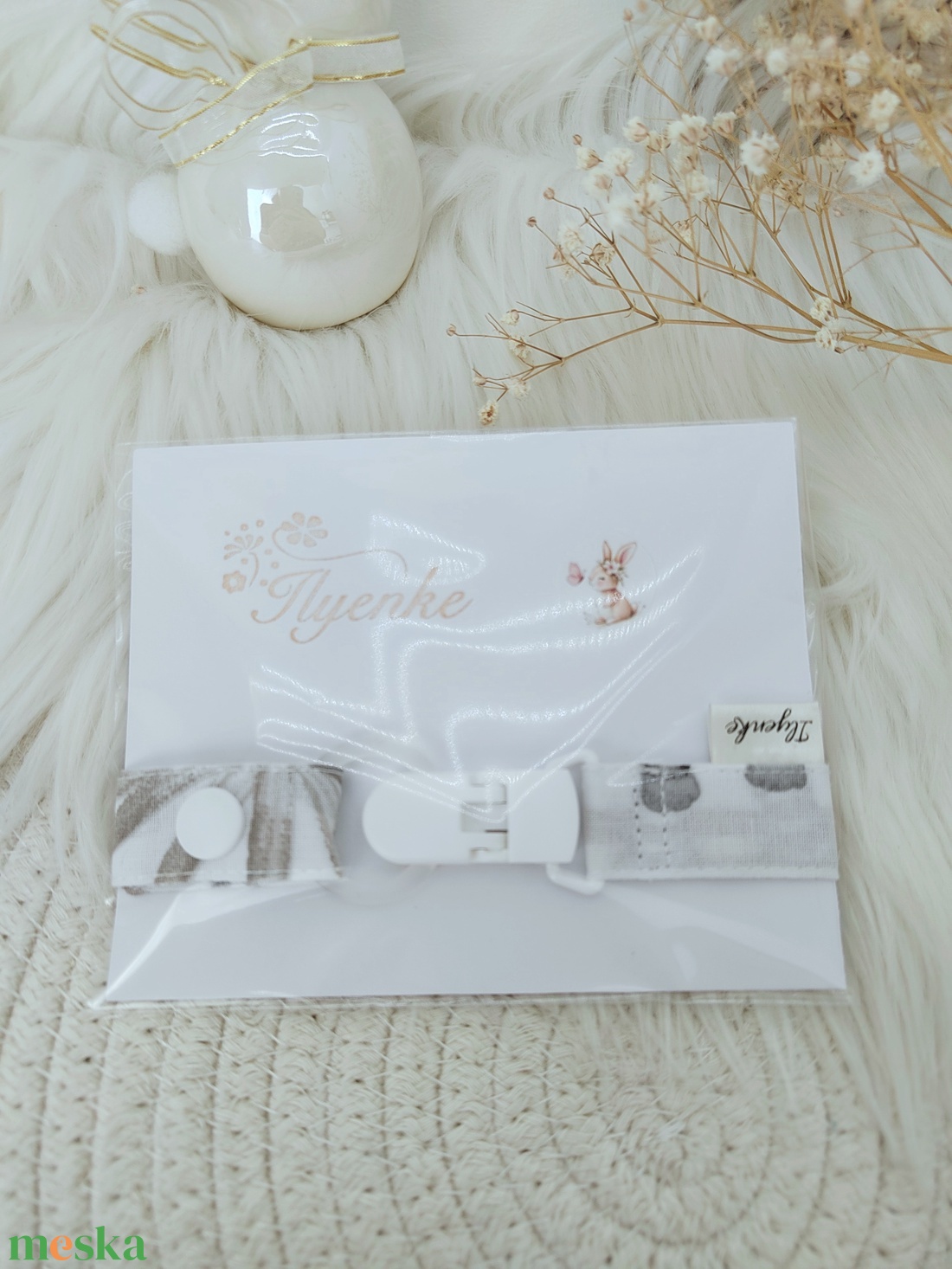 Textil cumitartó pánt.  - baba - mama - baba játékok - cumilánc - Meska.hu