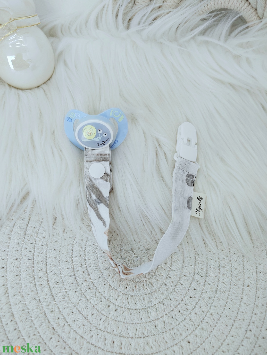 Textil cumitartó pánt.  - baba - mama - baba játékok - cumilánc - Meska.hu