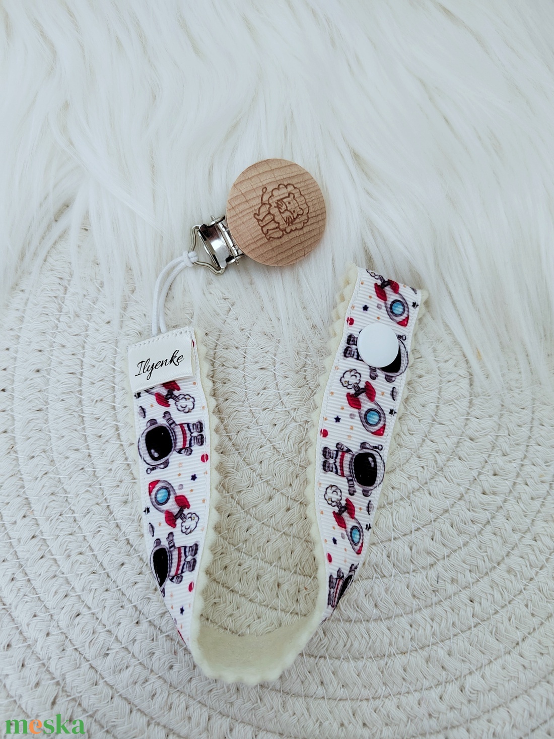 Textil cumitartó pánt.  - baba - mama - baba játékok - cumilánc - Meska.hu