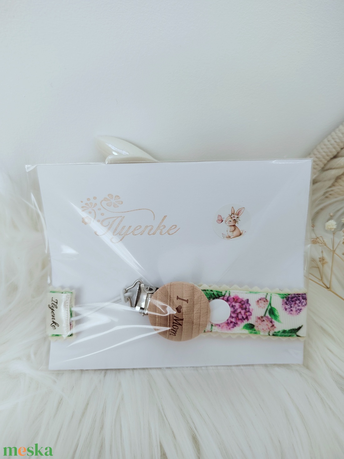 Textil cumitartó pánt.  - baba - mama - baba játékok - cumilánc - Meska.hu