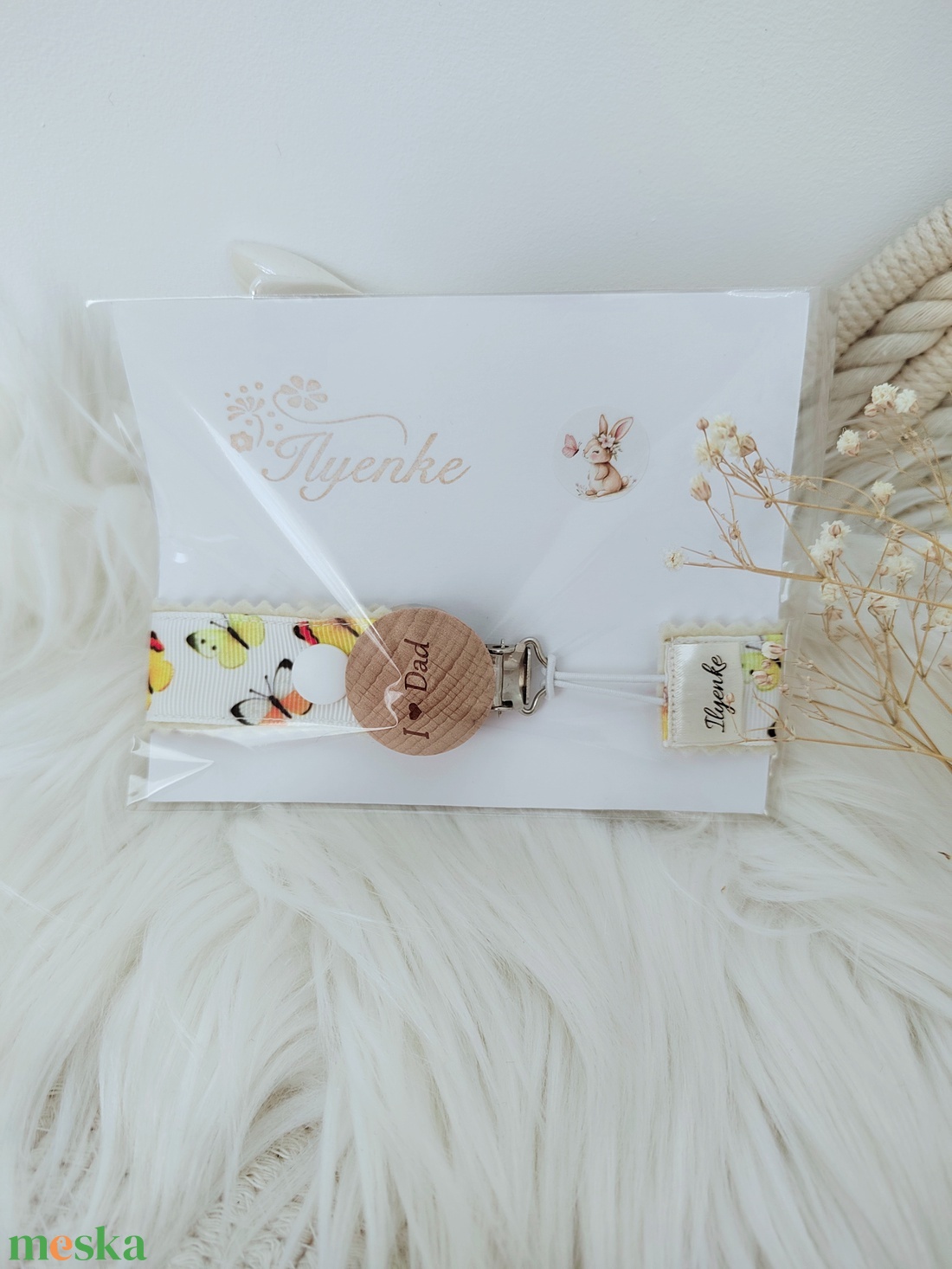 Textil cumitartó pánt.  - baba - mama - baba játékok - cumilánc - Meska.hu