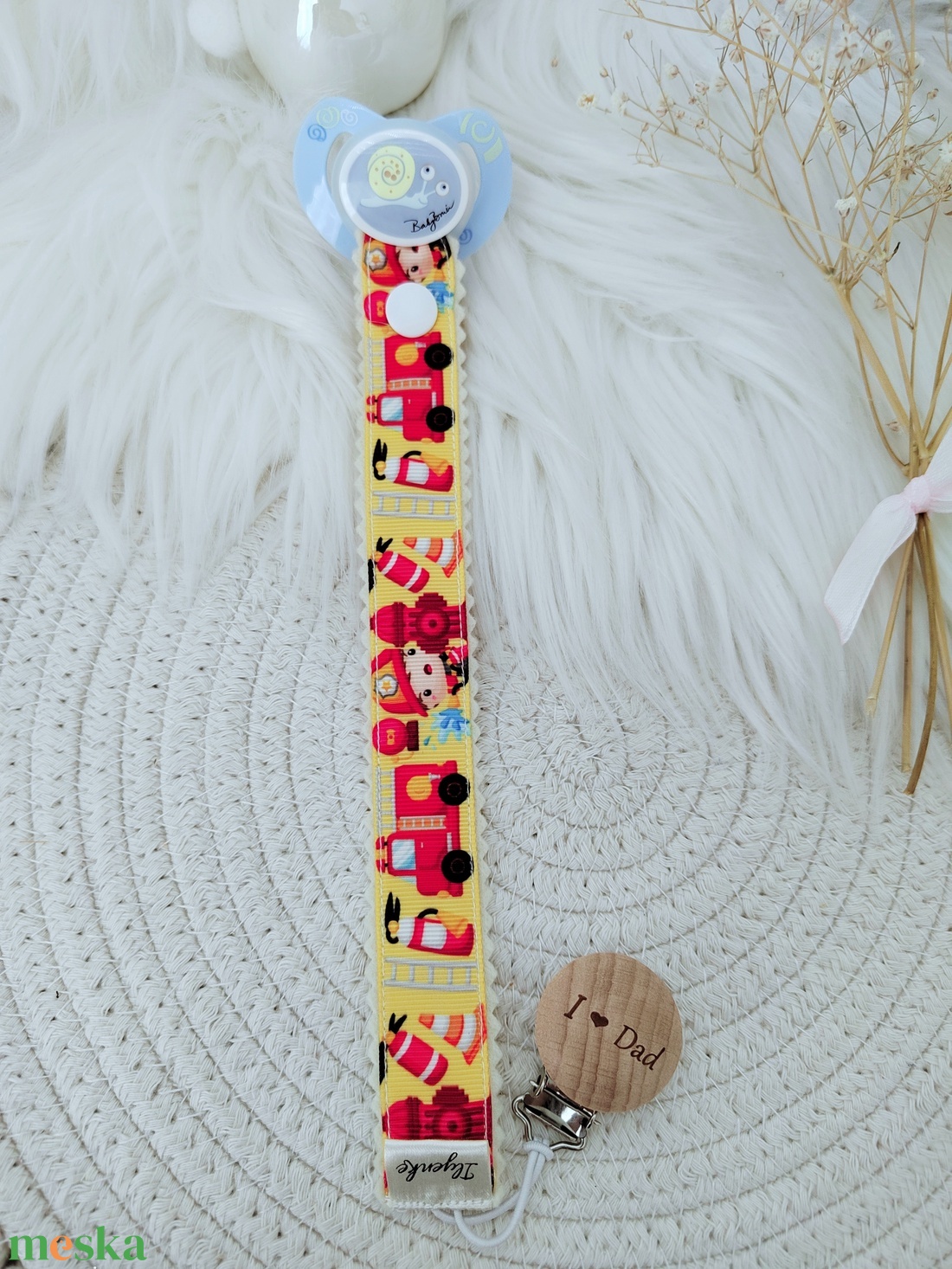 Textil cumitartó pánt.  - baba - mama - baba játékok - cumilánc - Meska.hu