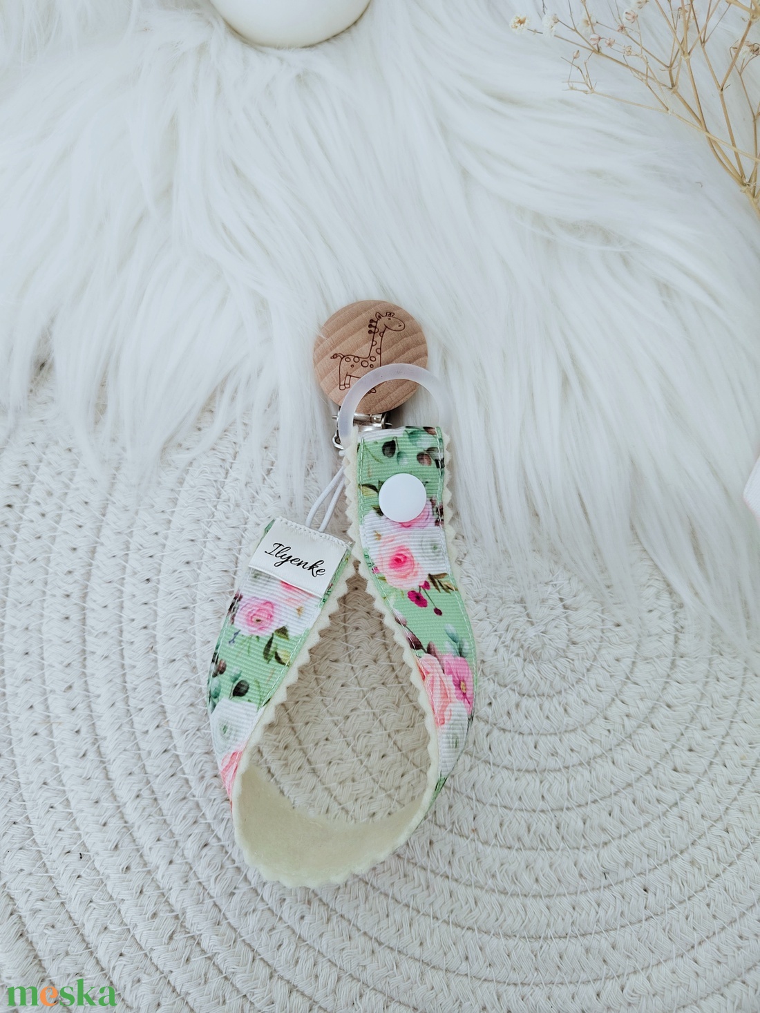 Textil cumitartó pánt.  - baba - mama - baba játékok - cumilánc - Meska.hu