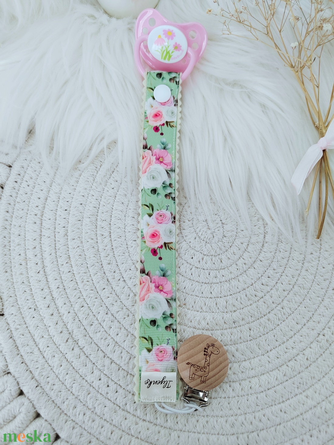 Textil cumitartó pánt.  - baba - mama - baba játékok - cumilánc - Meska.hu