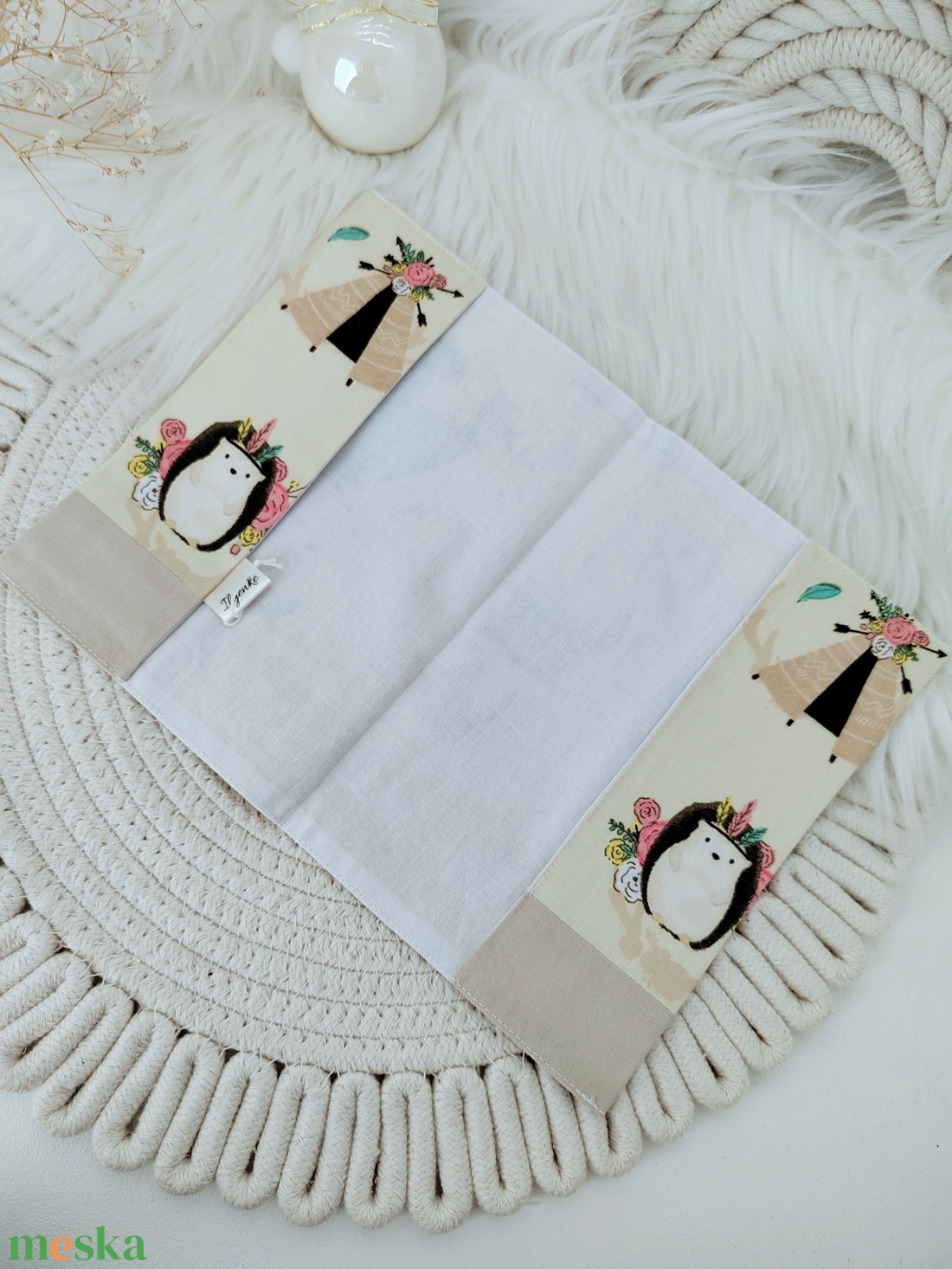 Két rétegű kiskönyv borító  - baba - mama - babaemlékek - egészségügyi kiskönyv borító - Meska.hu