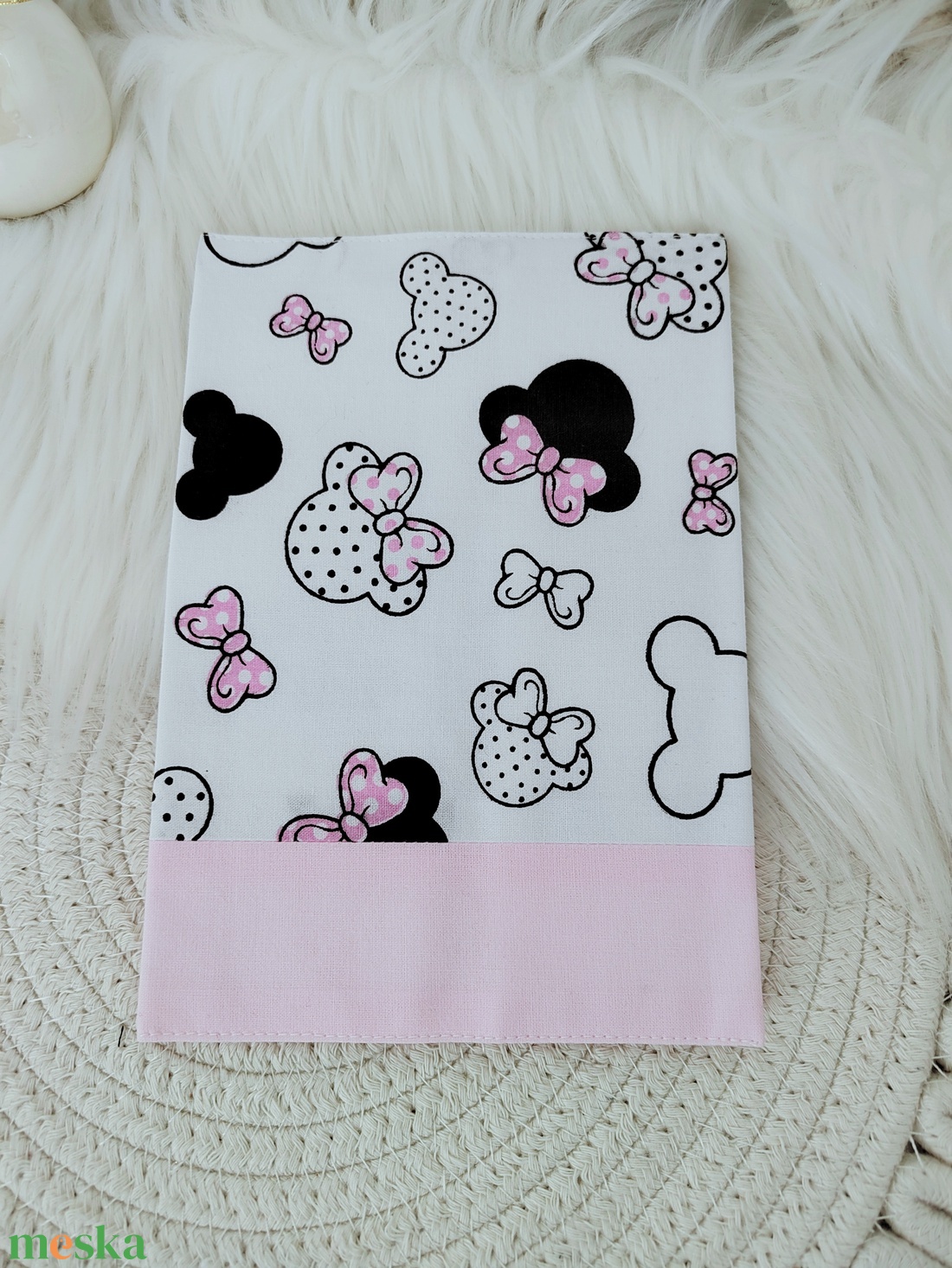 Két rétegű kiskönyv borító  - baba - mama - babaemlékek - egészségügyi kiskönyv borító - Meska.hu