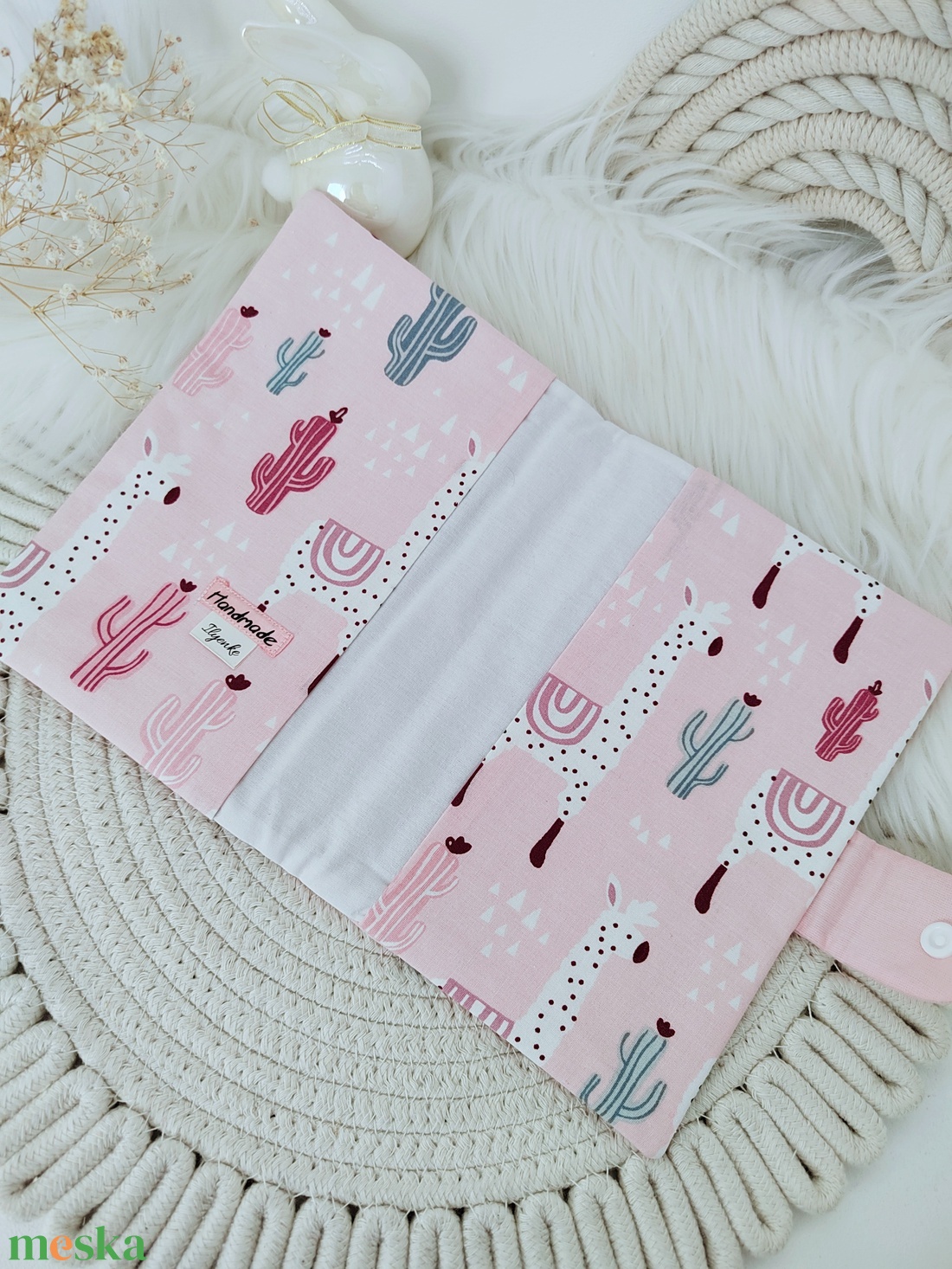 Bélelt, patentos kiskönyv boritó  - baba - mama - babaemlékek - egészségügyi kiskönyv borító - Meska.hu