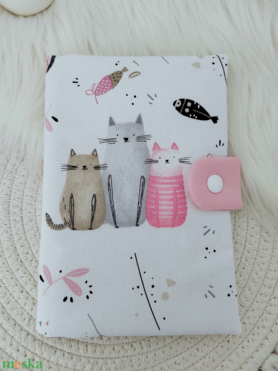 Bélelt, patentos kiskönyv boritó púder pánttal  - baba - mama - babaemlékek - egészségügyi kiskönyv borító - Meska.hu