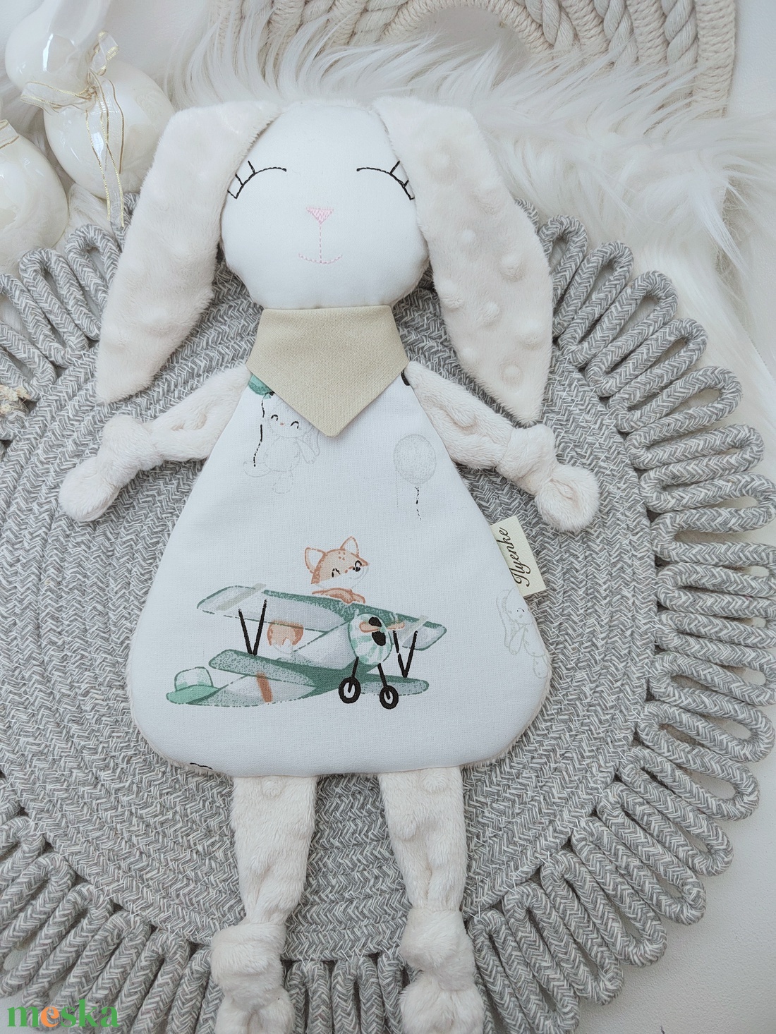 Minky rongyi nyuszi - baba - mama - baba játékok - szundikendő, alvóka - Meska.hu