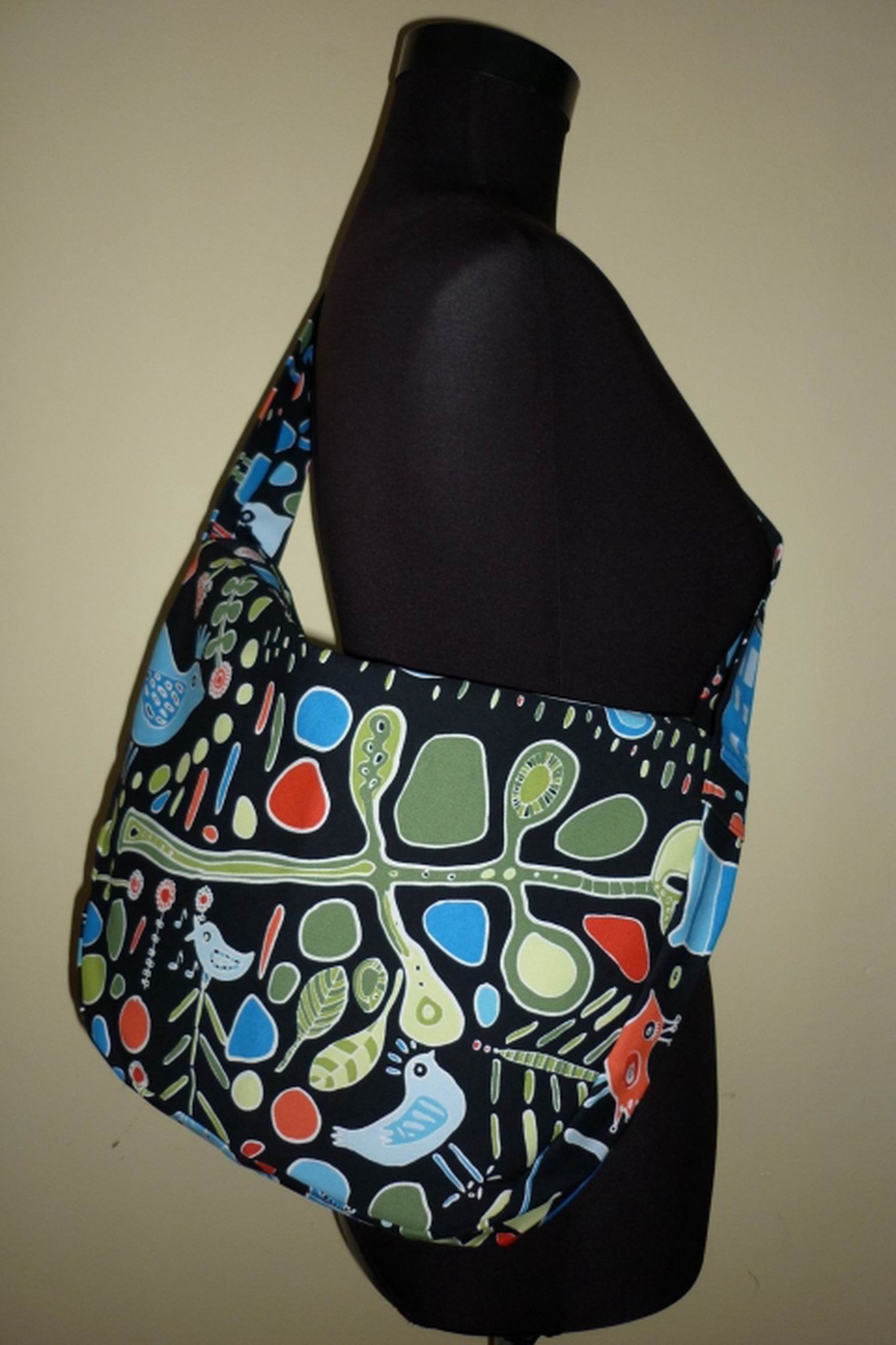 Válltáska / Oldaltáska / Biciklis táska fekete alapon madaras -  - Meska.hu