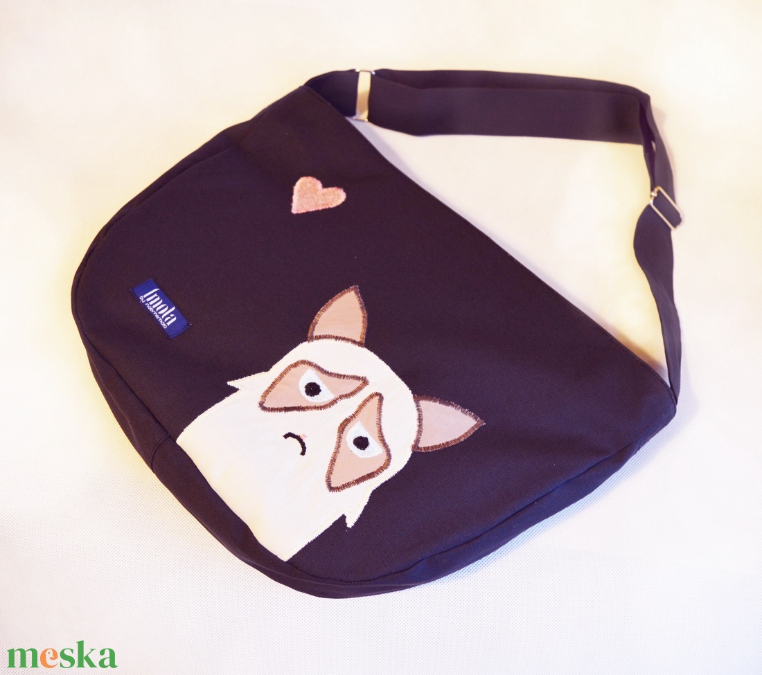 1.1 BASIC KOLLEKCIÓ Válltáska / Oldaltáska / Biciklis táska Grumpy cat - táska & tok - biciklis & sporttáska - biciklis táska - Meska.hu 1.1 BASIC KOLLEKCIÓ Válltáska / Oldaltáska / Biciklis táska Grumpy cat - táska & tok - biciklis & sporttáska - biciklis táska - Meska.hu