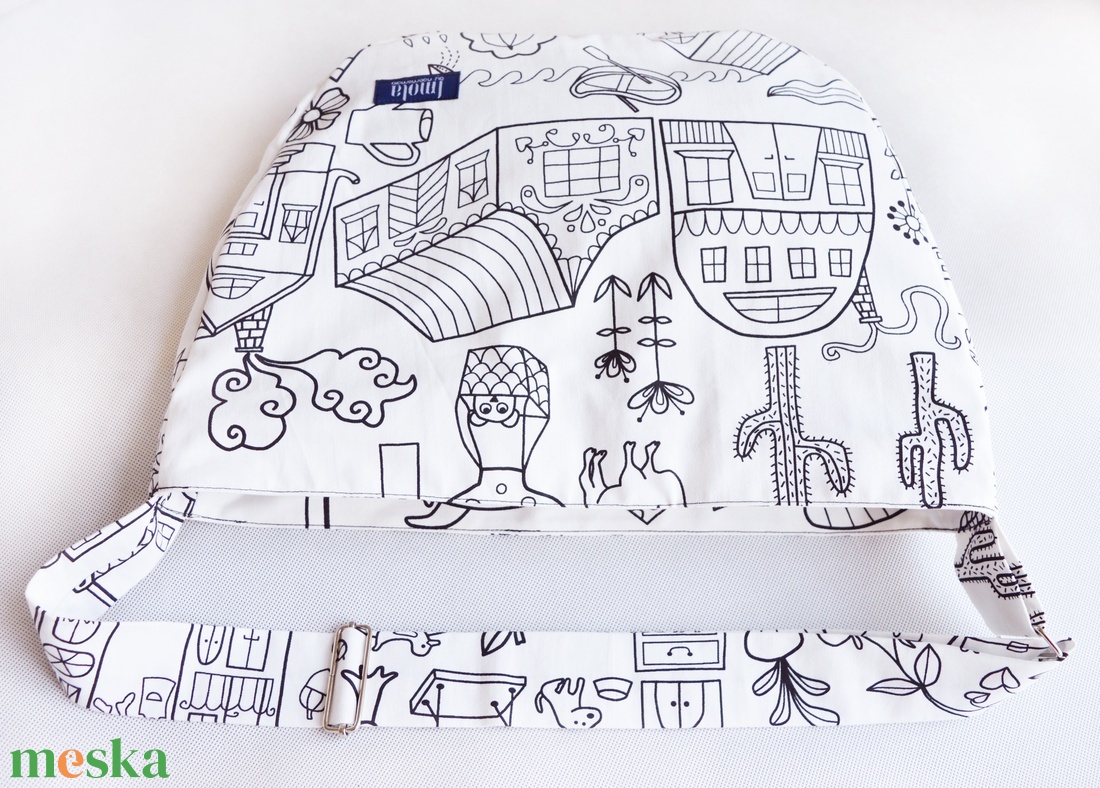 1.1 BASIC KOLLEKCIÓ Válltáska / Oldaltáska / Biciklis táska fekete fehér grafika mintás  - táska & tok - edzőtáskák - edzőtáskák - Meska.hu