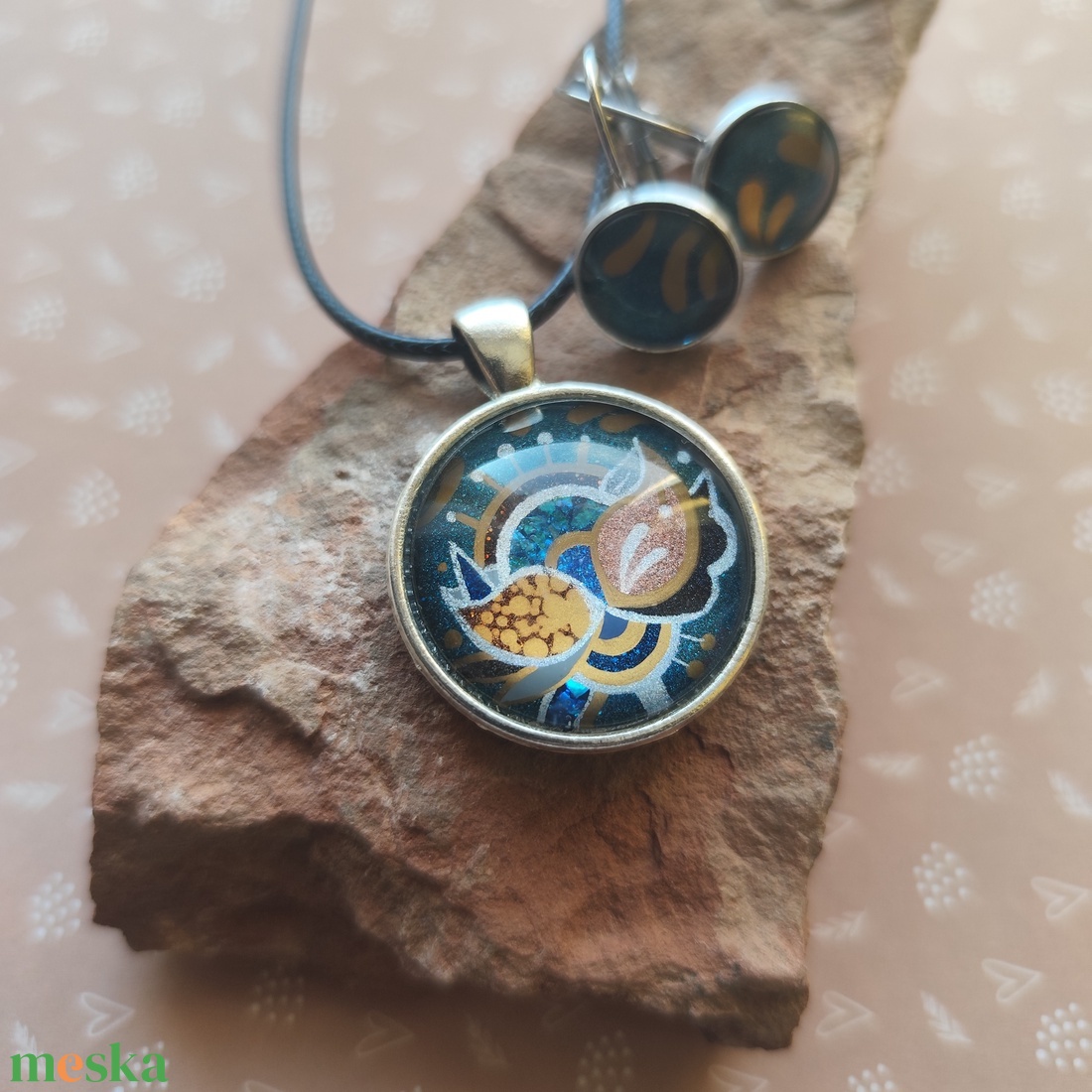 Fenyő-virág - üveglencsés szett - ékszer - ékszerszett - Meska.hu