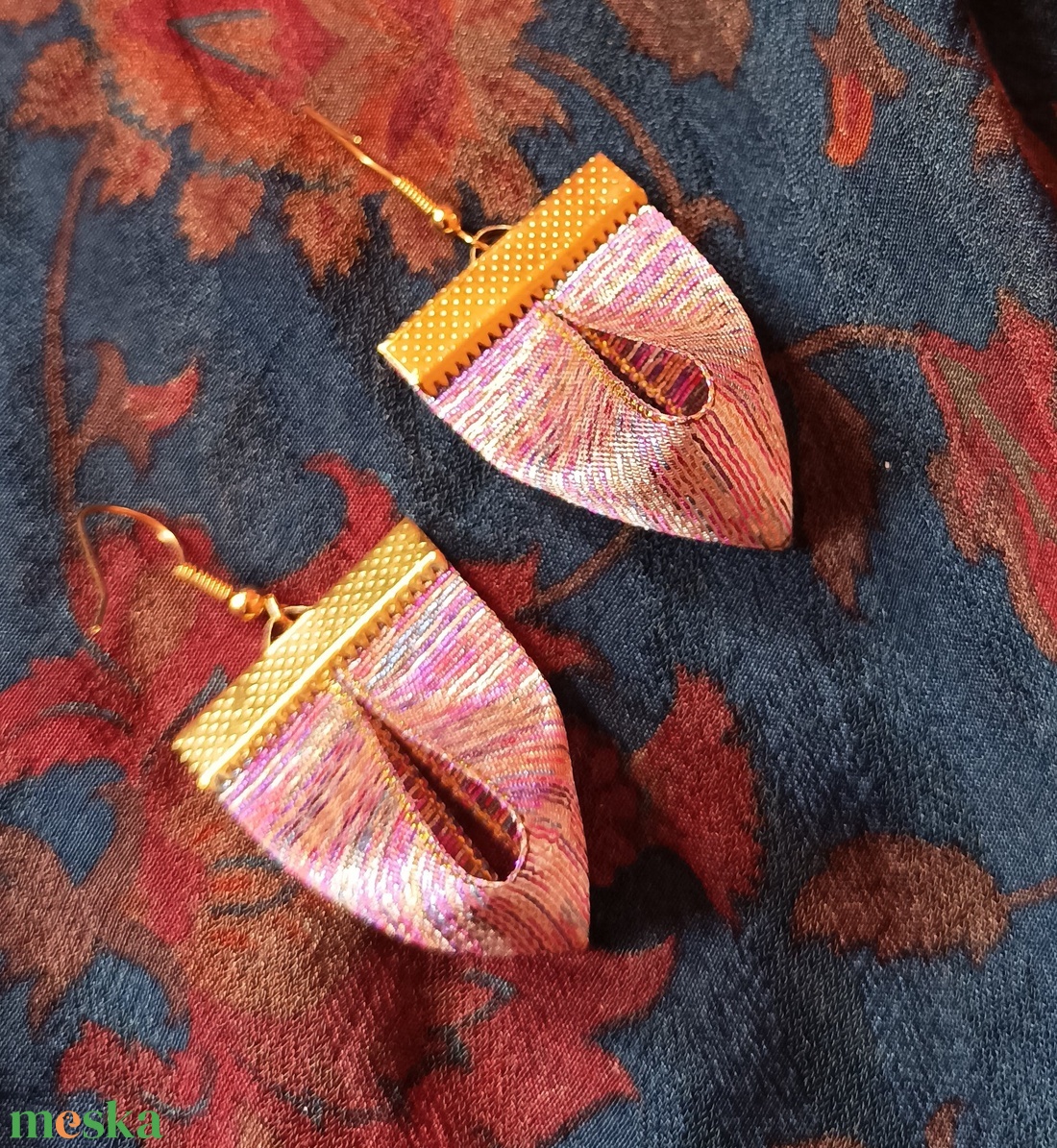 Csillogó rózsaszín fülbevaló  - ékszer - fülbevaló - lógó fülbevaló - Meska.hu