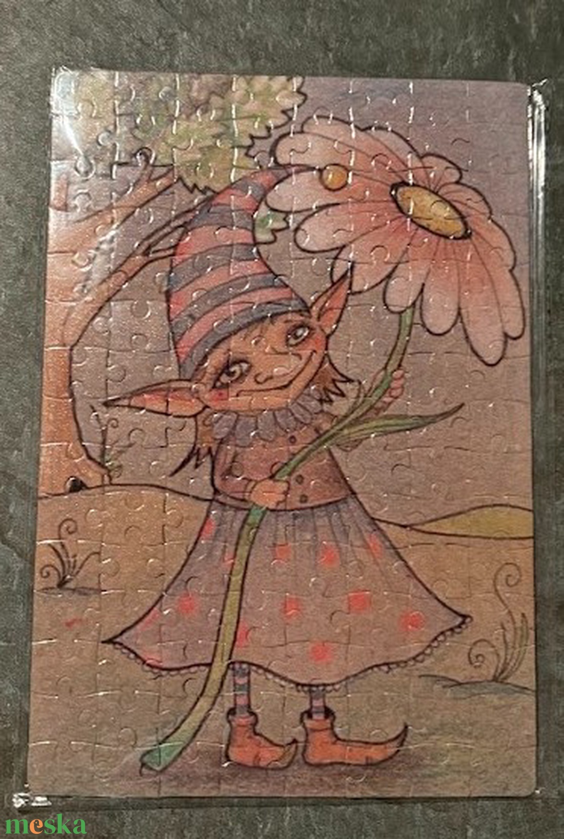 Hűtőmágnes puzzle - Tavaszi manólány - otthon & életmód - konyhafelszerelés, tálalás - konyhai dekoráció - hűtőmágnes - Meska.hu