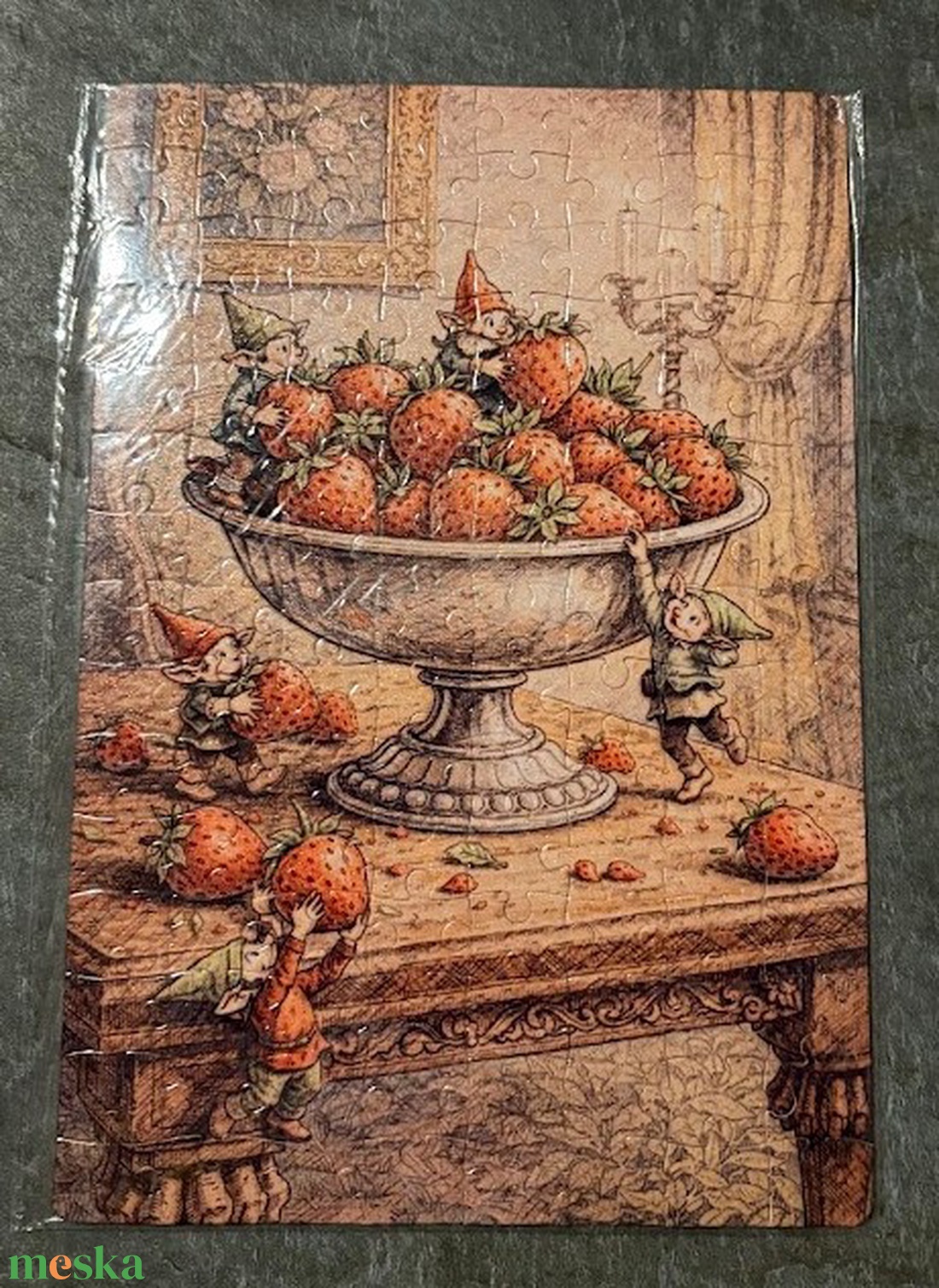 Hűtőmágnes puzzle - Eperlopó manók - otthon & életmód - konyhafelszerelés, tálalás - konyhai dekoráció - hűtőmágnes - Meska.hu