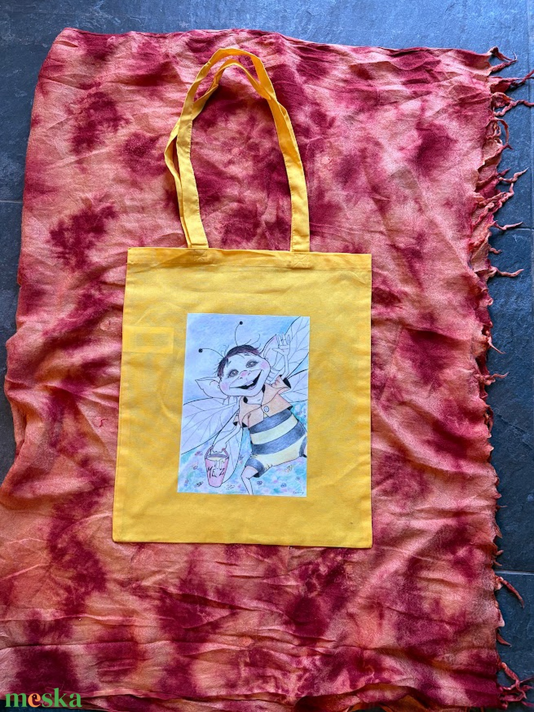 Sárga vászonszatyor méhecske mintával - táska & tok - bevásárlás & shopper táska - shopper, textiltáska, szatyor - Meska.hu