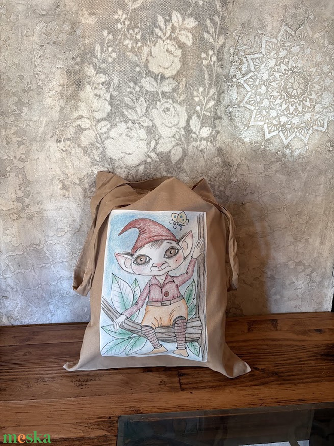 Drapp vászonszatyor kedves manó mintával - táska & tok - bevásárlás & shopper táska - shopper, textiltáska, szatyor - Meska.hu