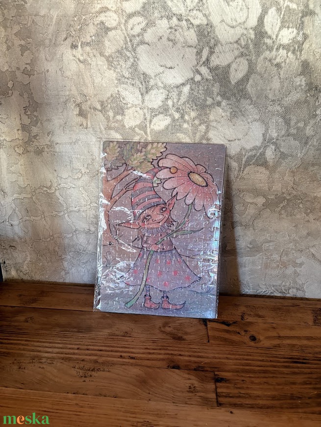 Hűtőmágnes puzzle - Tavaszi manólány - otthon & életmód - konyhafelszerelés, tálalás - konyhai dekoráció - hűtőmágnes - Meska.hu