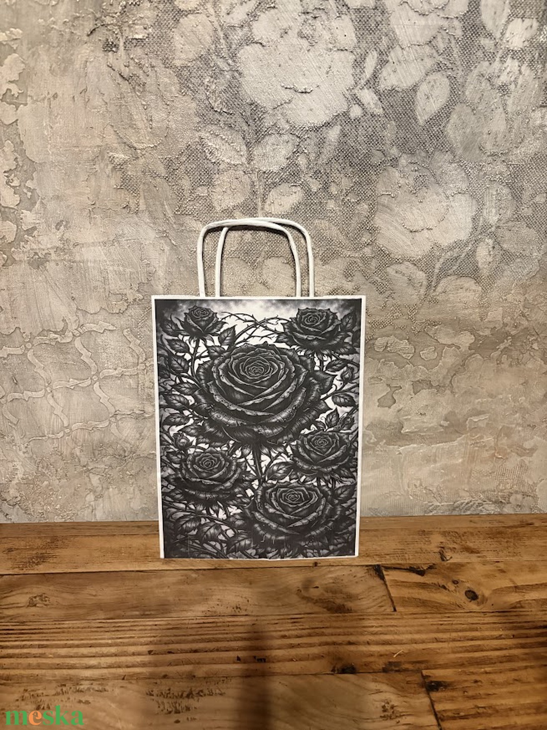 Ajándéktasak - Gótikus fekete rózsák - otthon & életmód - papír, írószer - ajándékozás kellékei - ajándékzsák, csomagolás - Meska.hu
