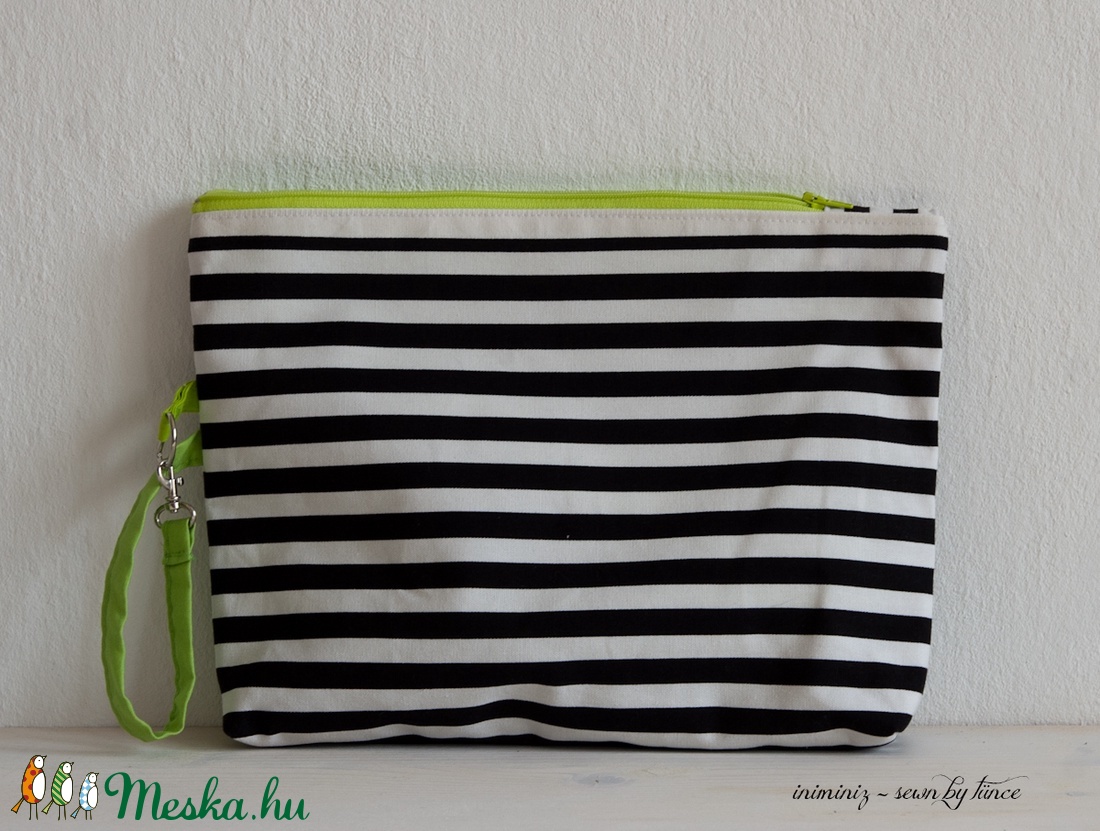 Nagy csíkos neszi, szütyő, táska, pelenkázótáska - zöld -  - Meska.hu