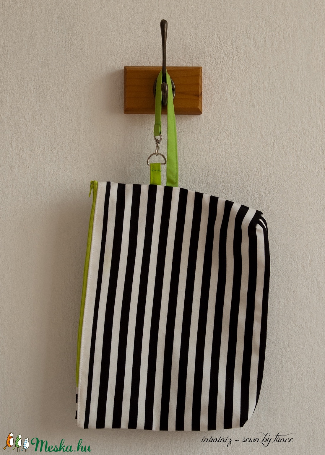 Nagy csíkos neszi, szütyő, táska, pelenkázótáska - zöld -  - Meska.hu
