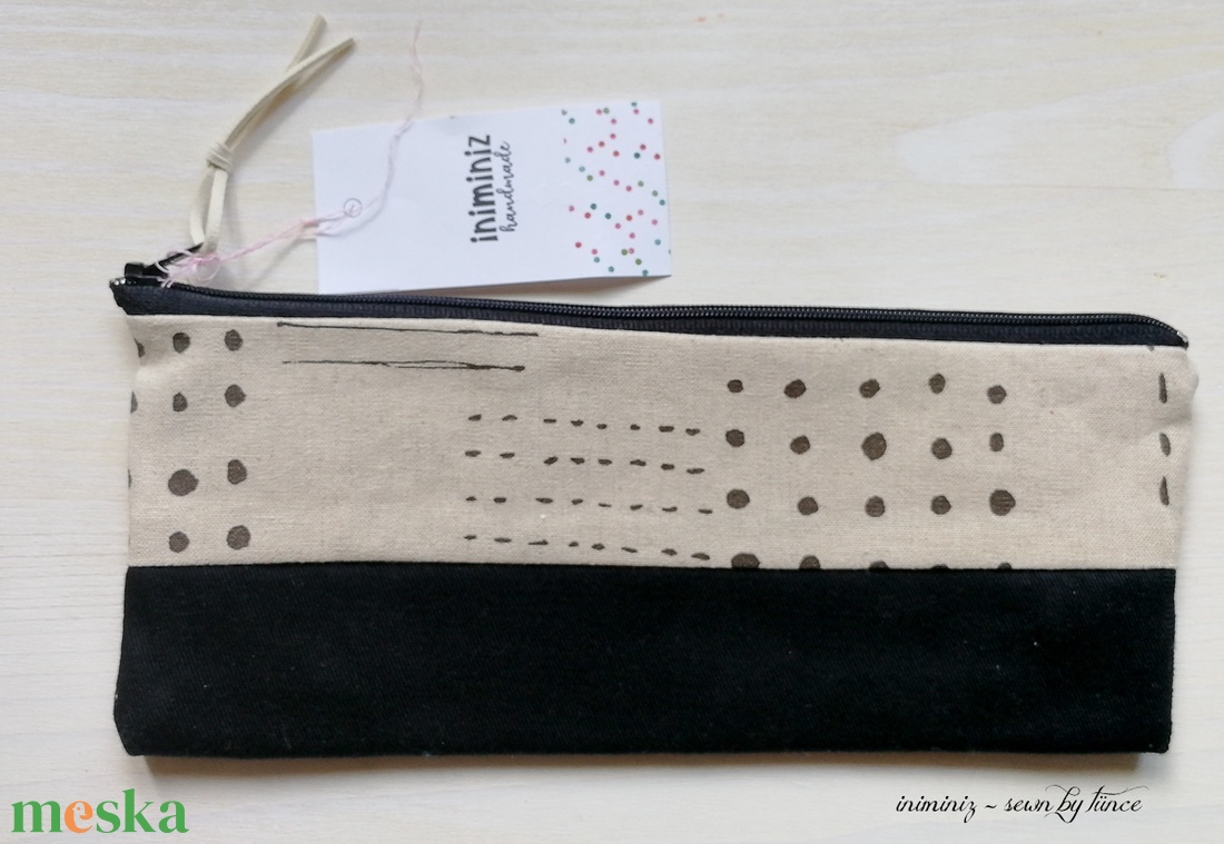 Modern mintás tolltartó -  - Meska.hu