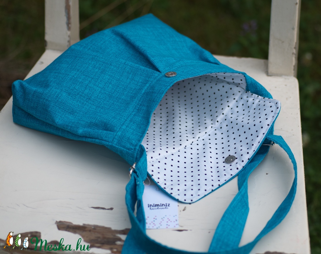 Kislány táska - türkiz oldaltáska -  - Meska.hu