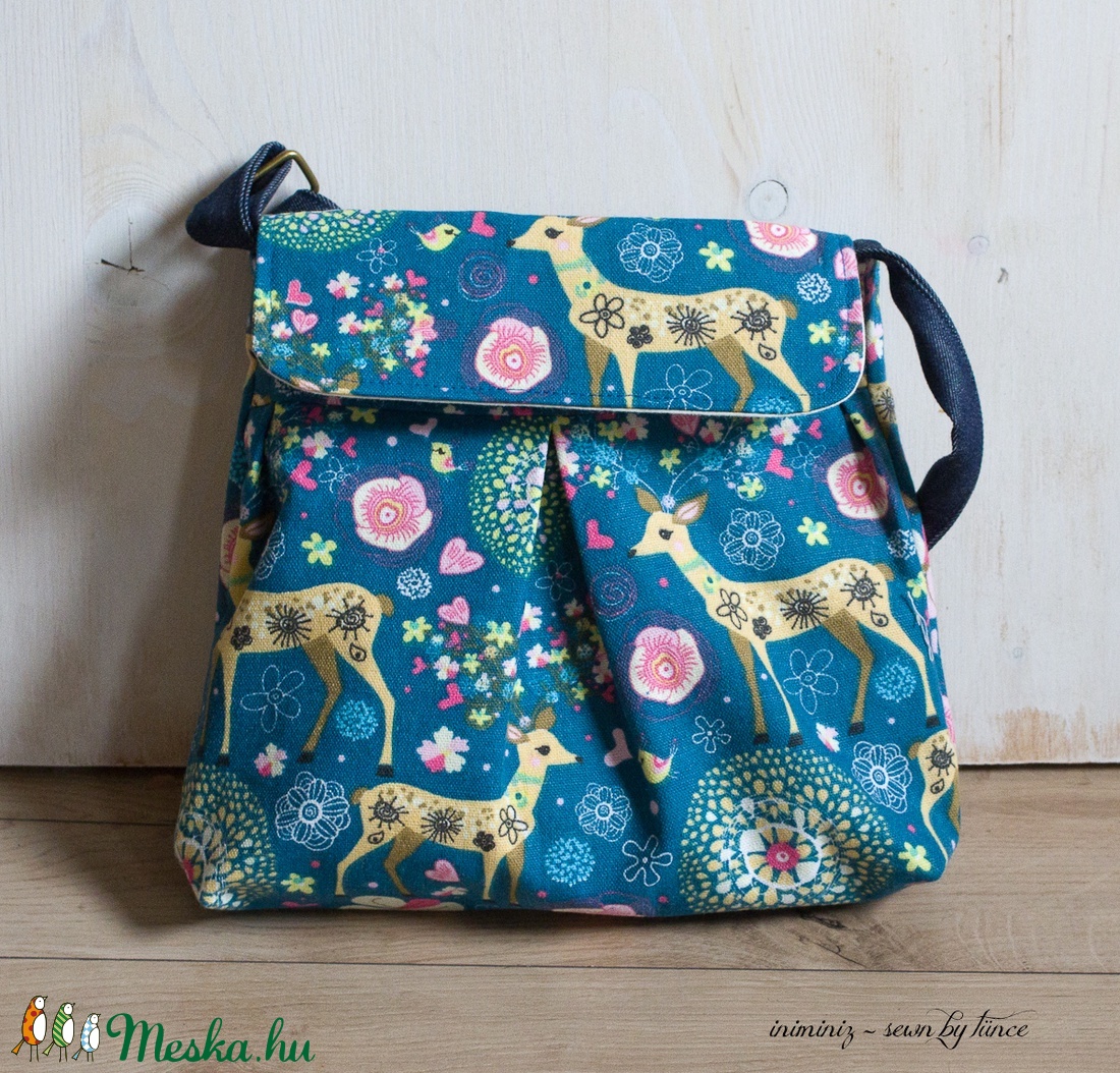 Őzikés kislány táska - türkiz oldaltáska/válltáska -  - Meska.hu