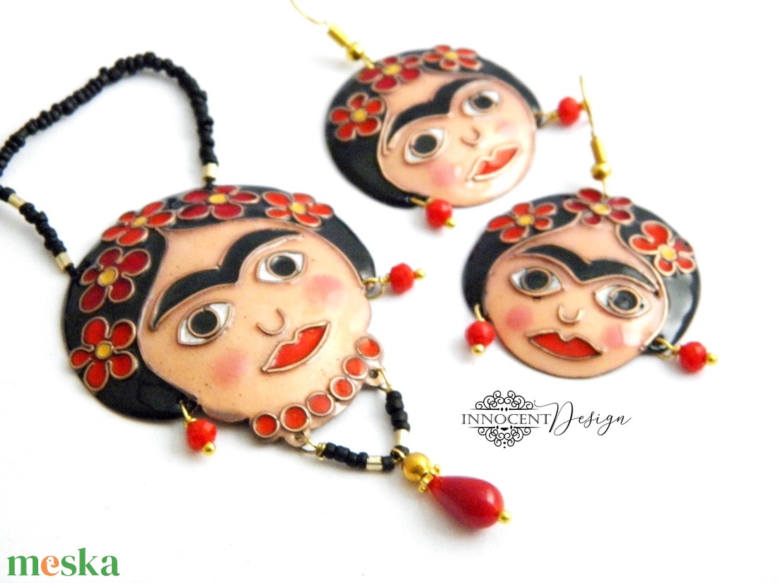 Frida - tűzzománc fülbevaló - ékszer - fülbevaló - lógós kerek fülbevaló - Meska.hu Frida - tűzzománc fülbevaló - ékszer - fülbevaló - lógós kerek fülbevaló - Meska.hu