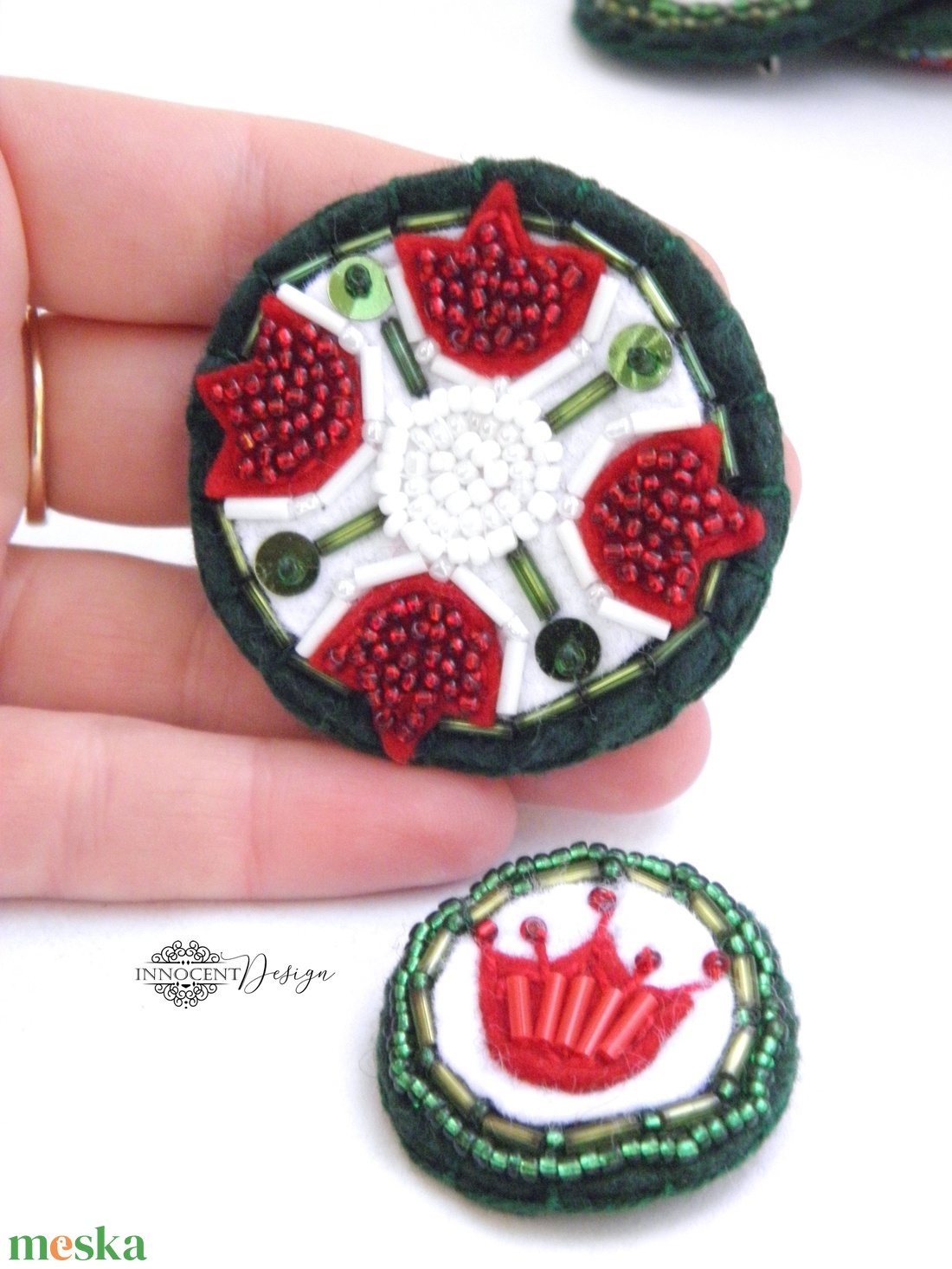 Kokárda szett - ékszer - kitűző és bross - kitűző - Meska.hu Kokárda szett - ékszer - kitűző és bross - kitűző - Meska.hu