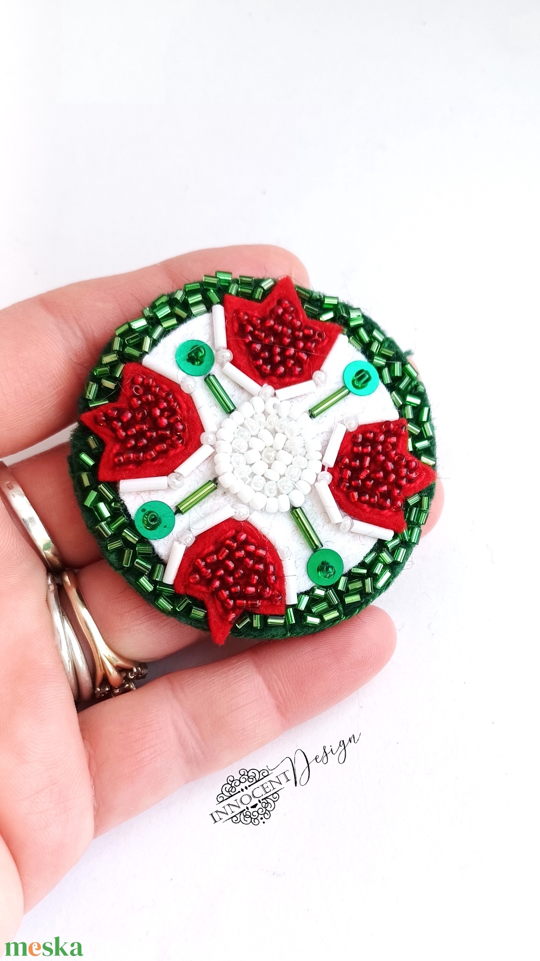 Kokárda - négy tulipános extra - ékszer - kitűző és bross - kitűző - Meska.hu Kokárda - négy tulipános extra - ékszer - kitűző és bross - kitűző - Meska.hu