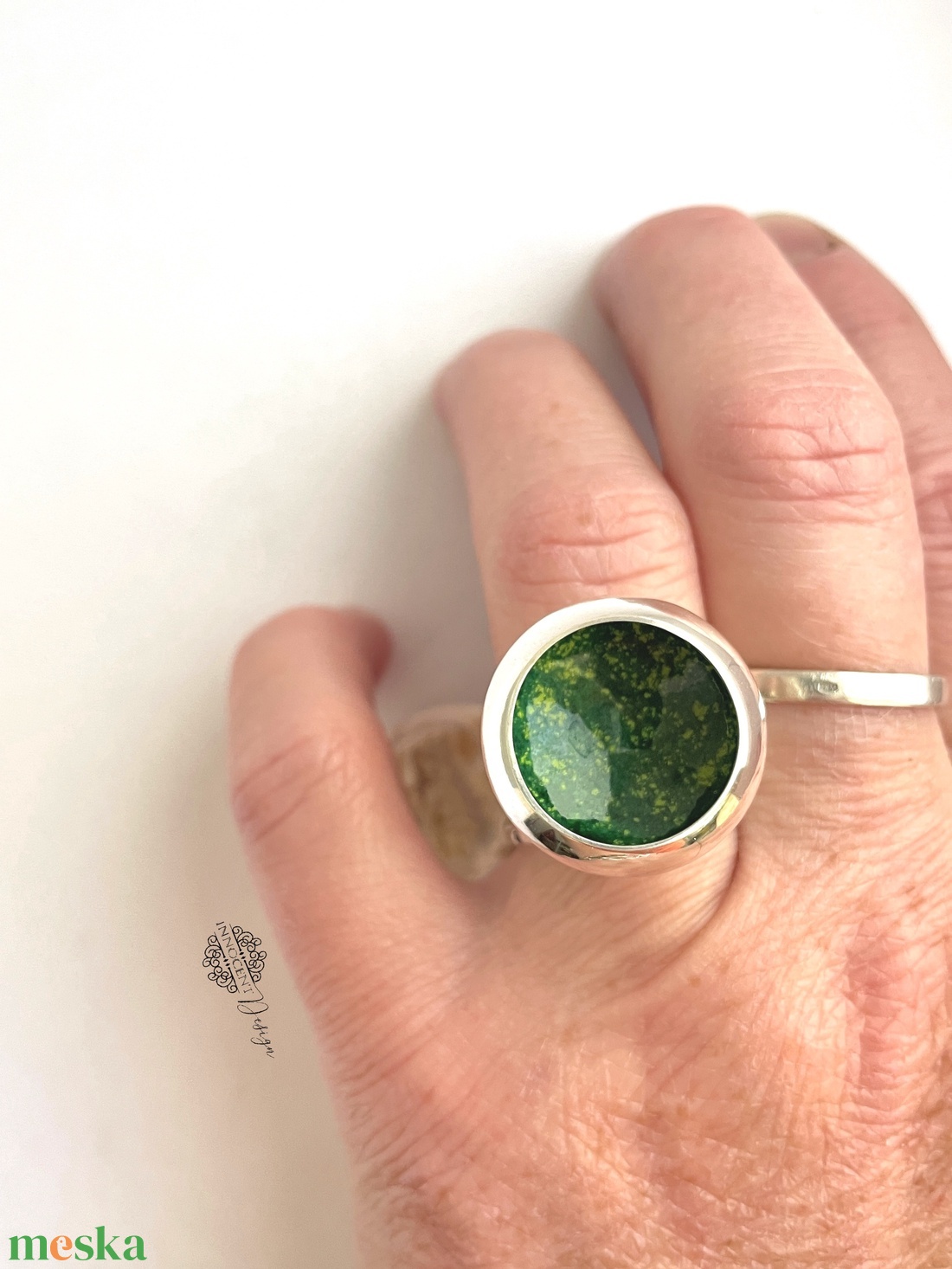 Csészegomba gyűrű- mohazöld pöttyös - ezüstözött réz ékszer  - ékszer - gyűrű - statement gyűrű - Meska.hu Csészegomba gyűrű- mohazöld pöttyös - ezüstözött réz ékszer  - ékszer - gyűrű - statement gyűrű - Meska.hu