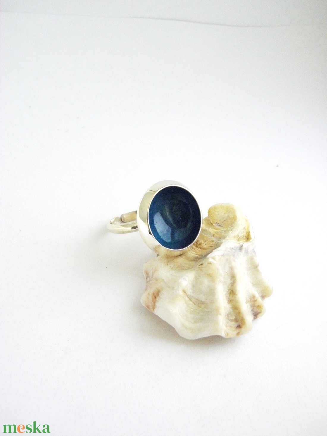 Csészegomba gyűrű- sötét türkiz- ezüstözött réz ékszer  - ékszer - gyűrű - statement gyűrű - Meska.hu Csészegomba gyűrű- sötét türkiz- ezüstözött réz ékszer  - ékszer - gyűrű - statement gyűrű - Meska.hu