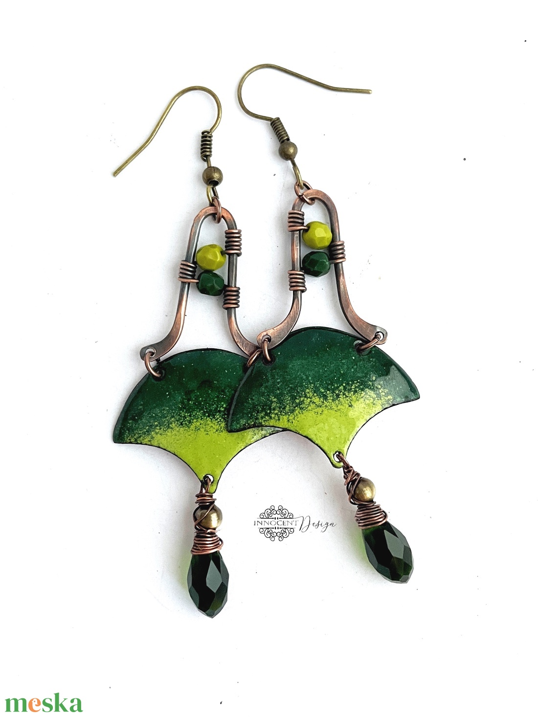 Szemira - tűzzománc-réz fülbevaló - zöld - ékszer - fülbevaló - lógó fülbevaló - Meska.hu