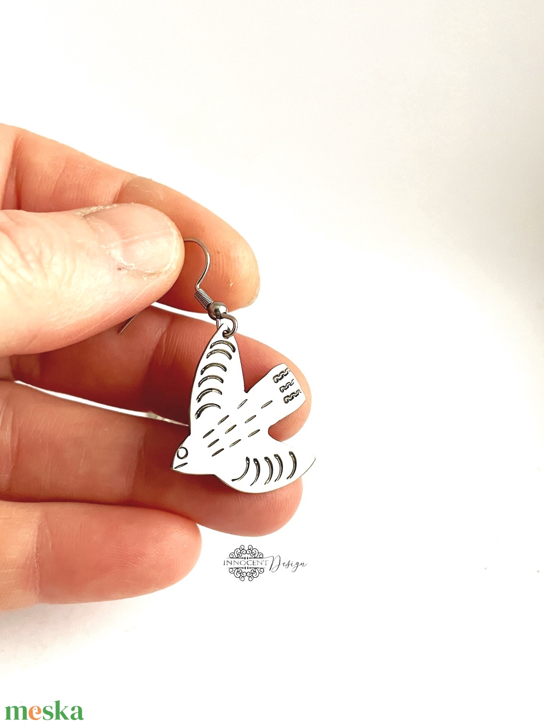 Repülj madár, repülj! - Alpakka fülbevaló - ékszer - fülbevaló - lógó fülbevaló - Meska.hu