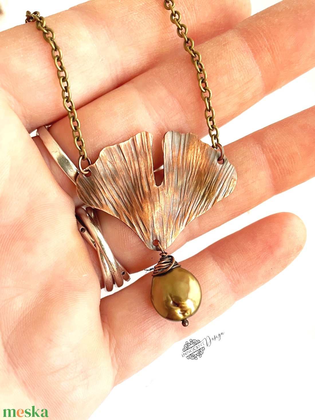 Ginko pearl- kovácsolt nyaklánc - ékszer - nyaklánc - medálos nyaklánc - Meska.hu