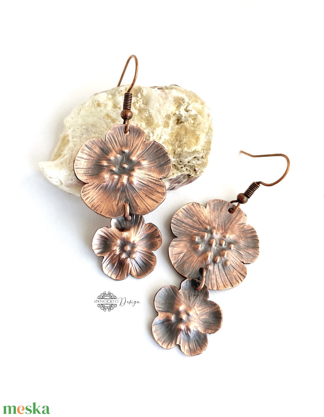 Gyöngy+virág - kovácsolt vörösréz fülbevaló - dupla  - ékszer - fülbevaló - lógó fülbevaló - Meska.hu