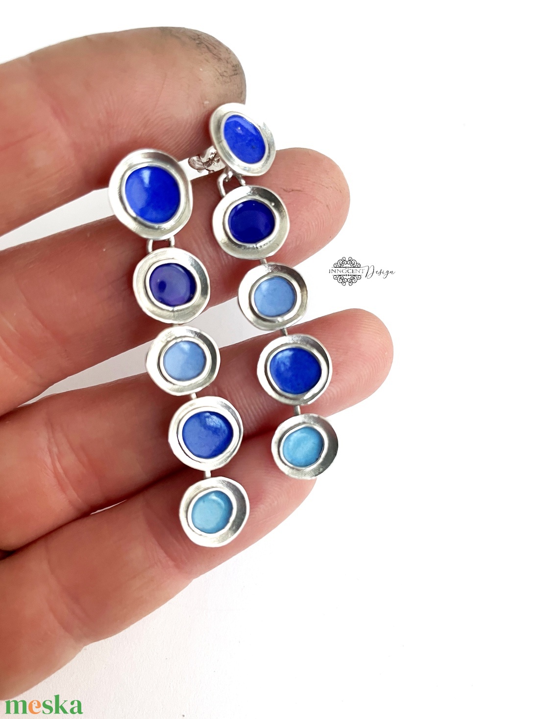 Gaudi - ezüst fülbevaló tűzzománccal - kék - ékszer - fülbevaló - lógó fülbevaló - Meska.hu