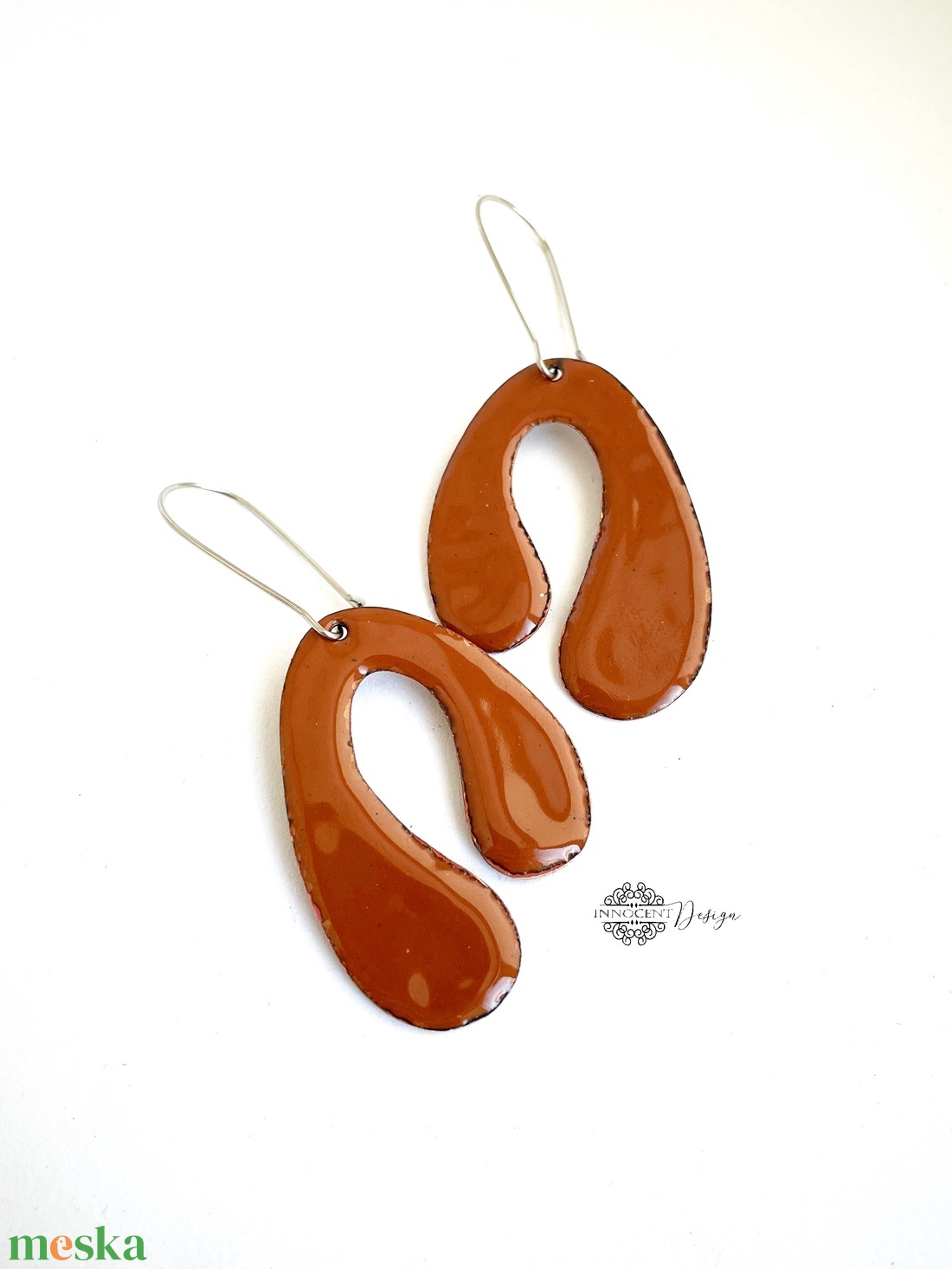 Amőba - színes tűzzománc fülbevaló- étcsokis karamell - ékszer - fülbevaló - lógó fülbevaló - Meska.hu