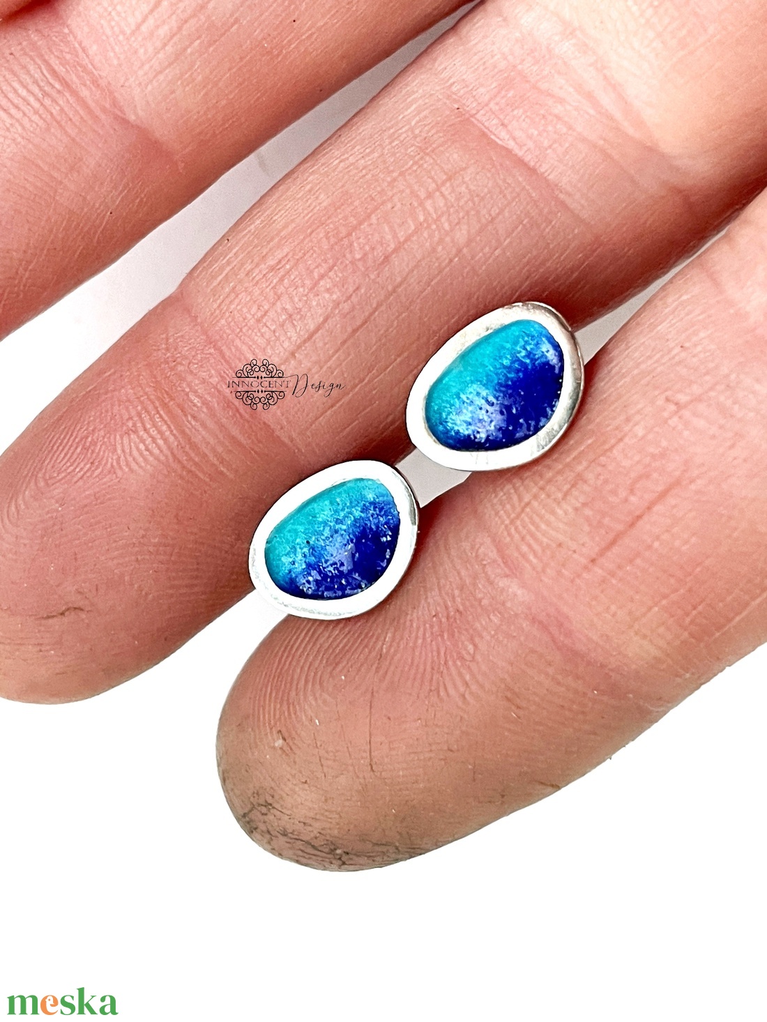 Grado - Bedugós ezüst fülbevaló tűzzománccal - ékszer - fülbevaló - pötty fülbevaló - Meska.hu