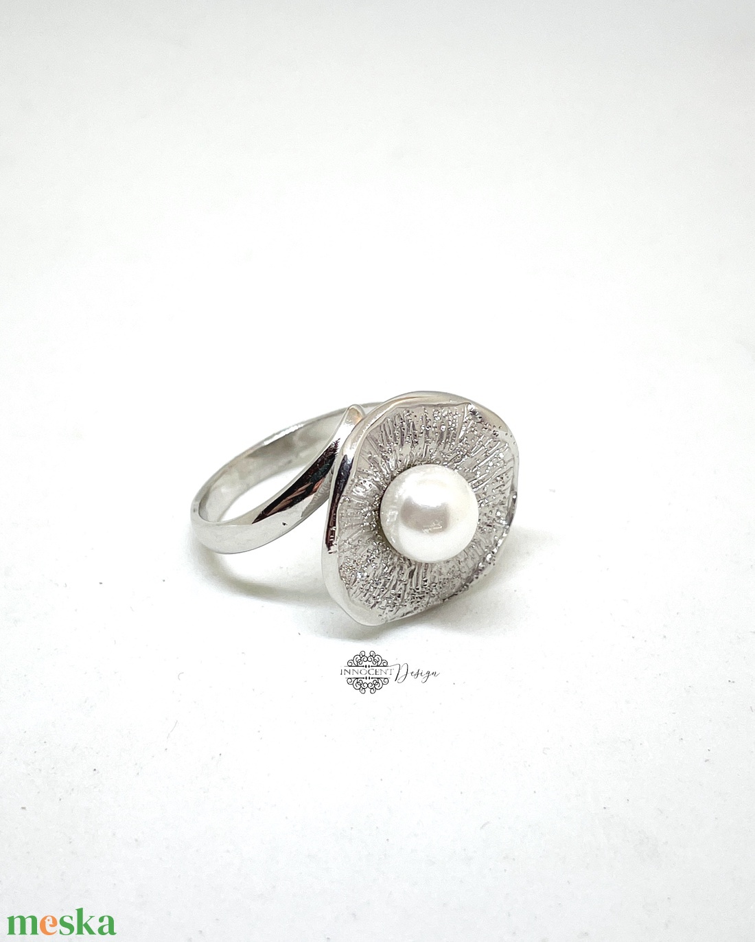 Ezüst tündérrózsa gyűrű - állítható - ékszer - gyűrű - gyöngyös gyűrű - Meska.hu