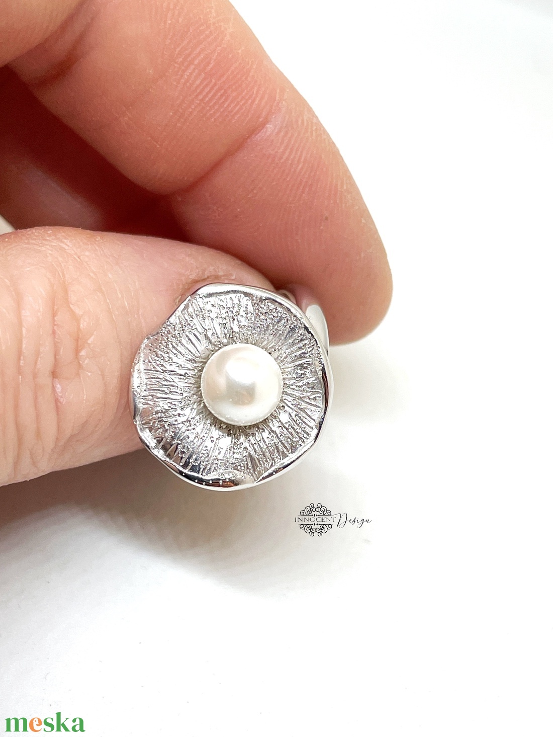 Ezüst tündérrózsa gyűrű - állítható - ékszer - gyűrű - gyöngyös gyűrű - Meska.hu