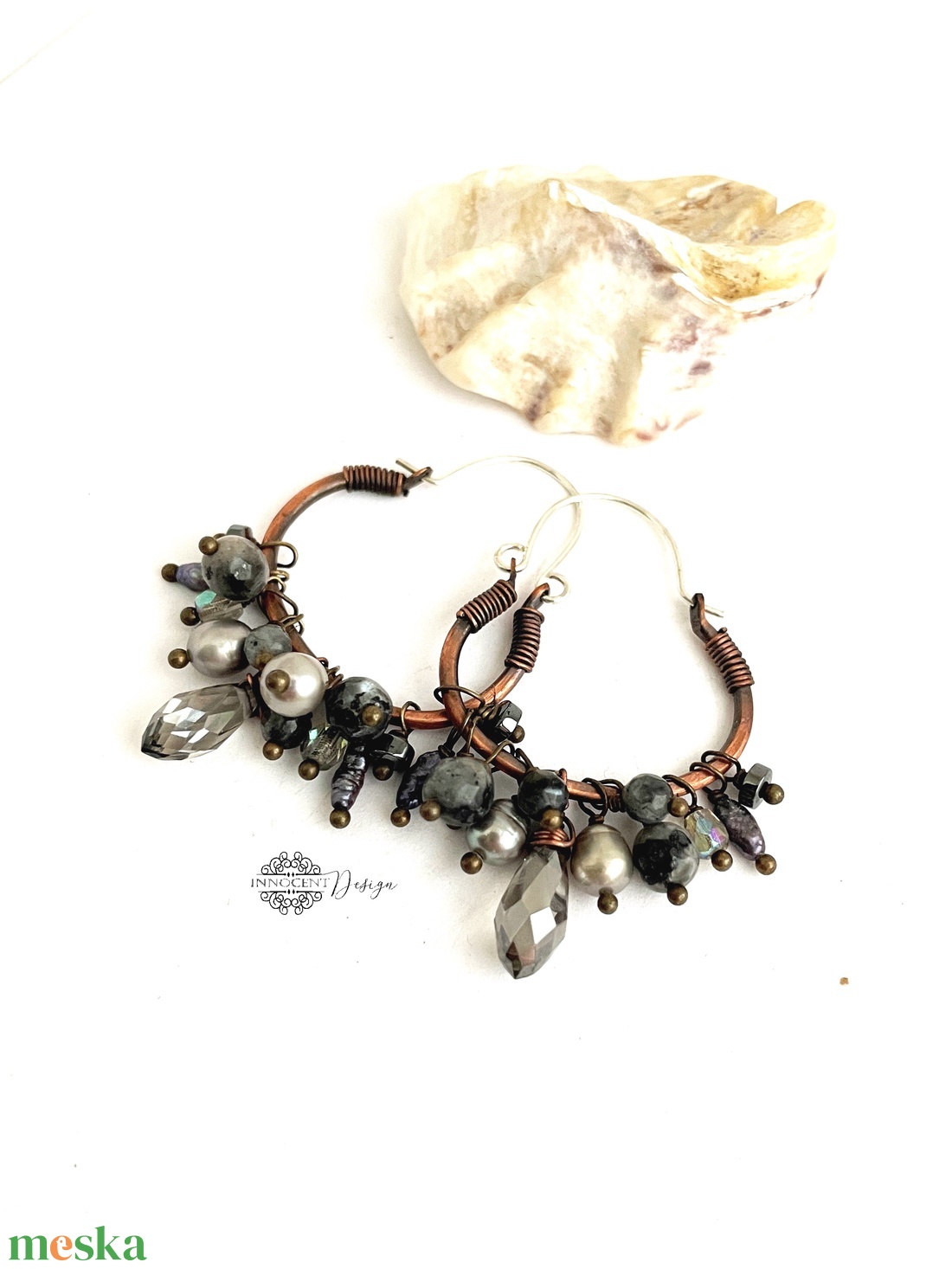 Hamvas bogyó - réz fülbevaló ásványkövekkel - ékszer - fülbevaló - karika fülbevaló - Meska.hu