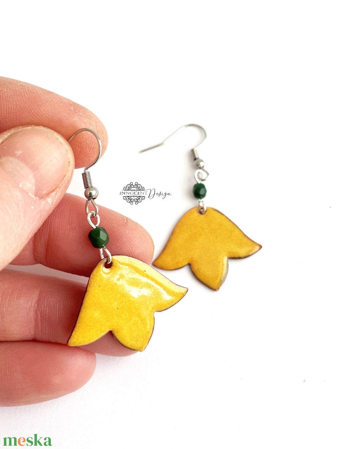 Sárga  tulipán - tűzzománc fülbevaló - ékszer - fülbevaló - lógó fülbevaló - Meska.hu