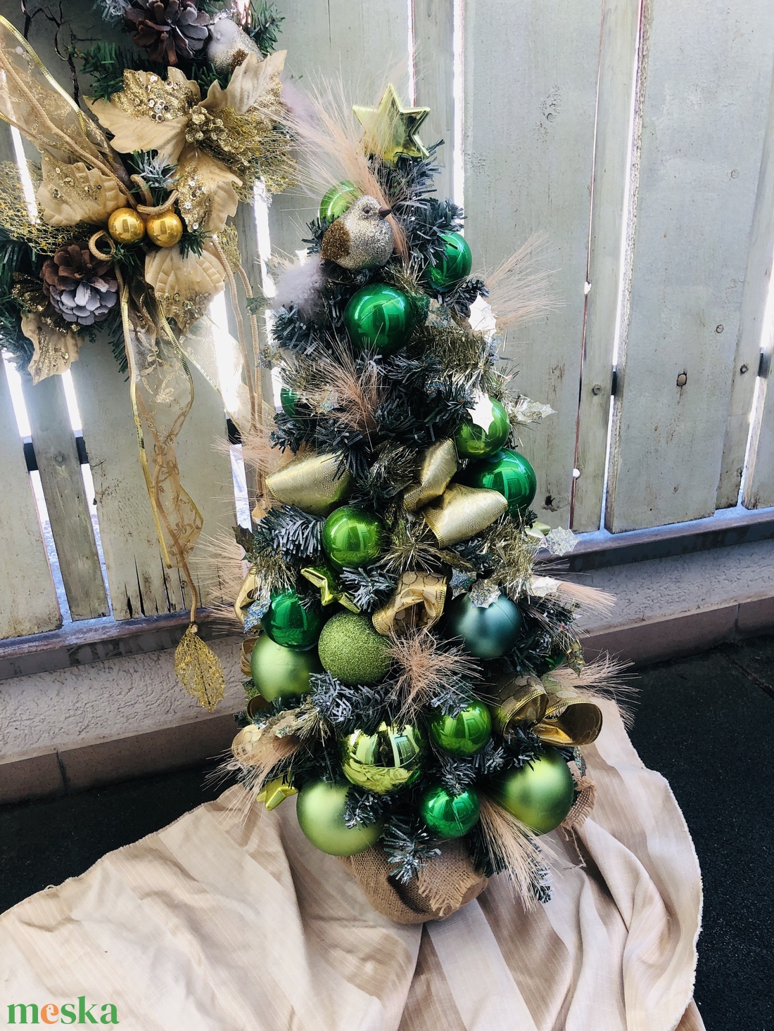 70cm magas karácsonyfa díszített - karácsony - karácsonyi lakásdekoráció - karácsonyfa, grincsfa - Meska.hu