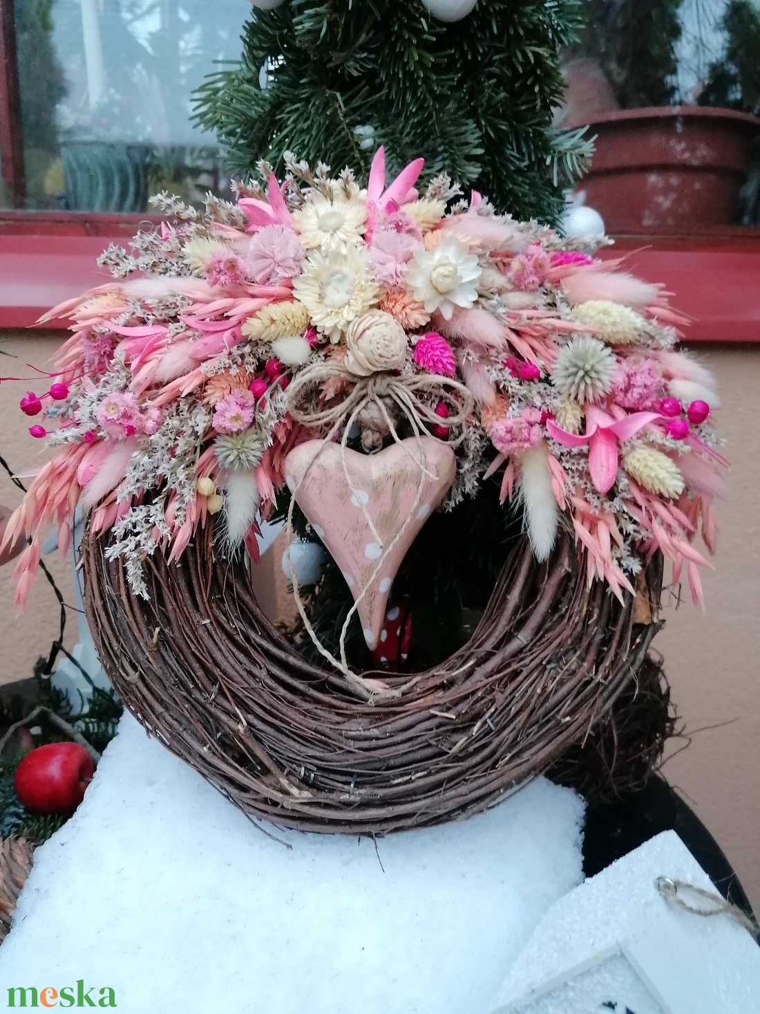 Koszorú vintage pöttyös szív - otthon & életmód - dekoráció - ajtó- és ablak dekoráció - ajtódísz & kopogtató - Meska.hu