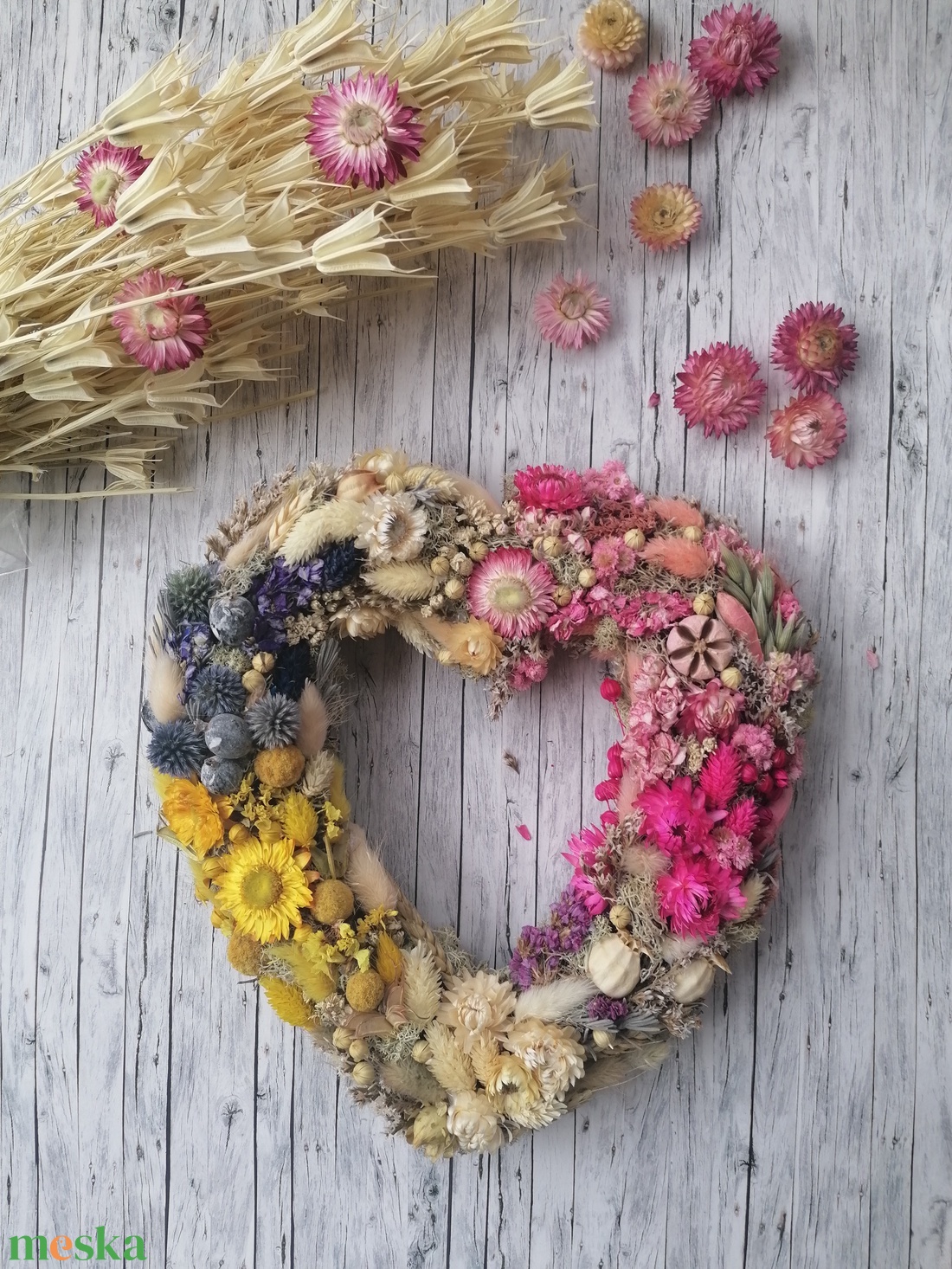 Szív alakú koszorú - otthon & életmód - dekoráció - ajtó- és ablak dekoráció - ajtódísz & kopogtató - Meska.hu