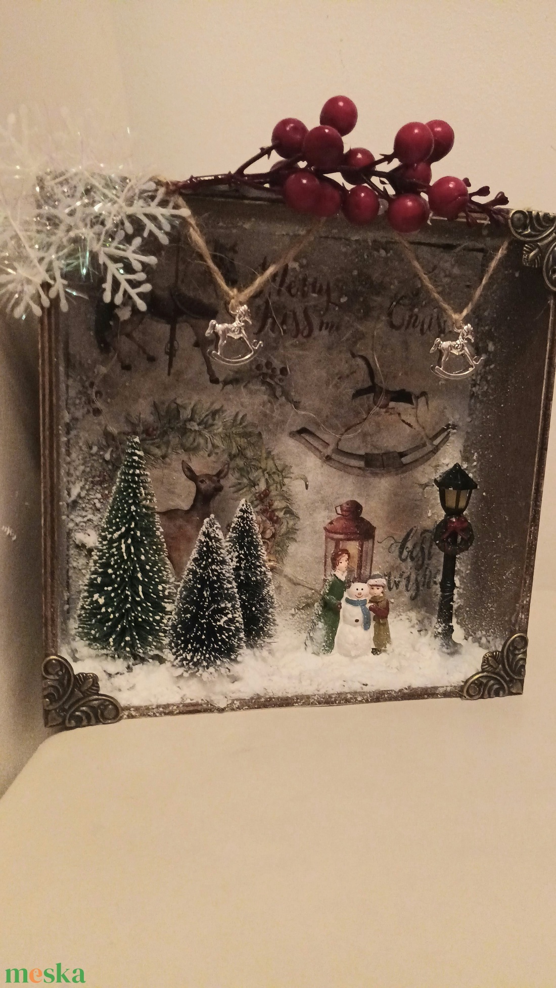 Téli havas Lakásdekoráció, Hintaló Diorama, karácsonyi falu, karácsonyi fény, fenyőfa - karácsony - karácsonyi lakásdekoráció - karácsonyi falu, házikó - Meska.hu Téli havas Lakásdekoráció, Hintaló Diorama, karácsonyi falu, karácsonyi fény, fenyőfa - karácsony - karácsonyi lakásdekoráció - karácsonyi falu, házikó - Meska.hu